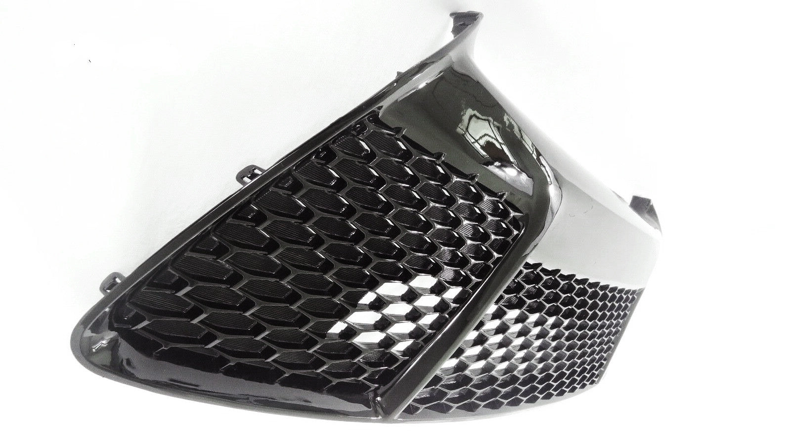 For 2015 2016 2017 Toyota Camry SE XSE Front Lower Bumper Grille