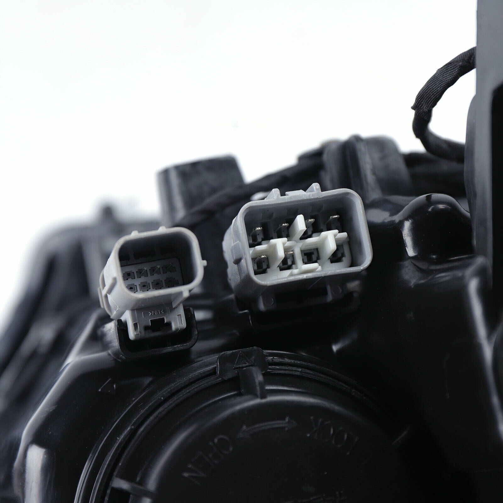 For 2016 2017 2018 2019 2020 Mitsubishi Outlander Headlight Assembly Halogen Passenger Side