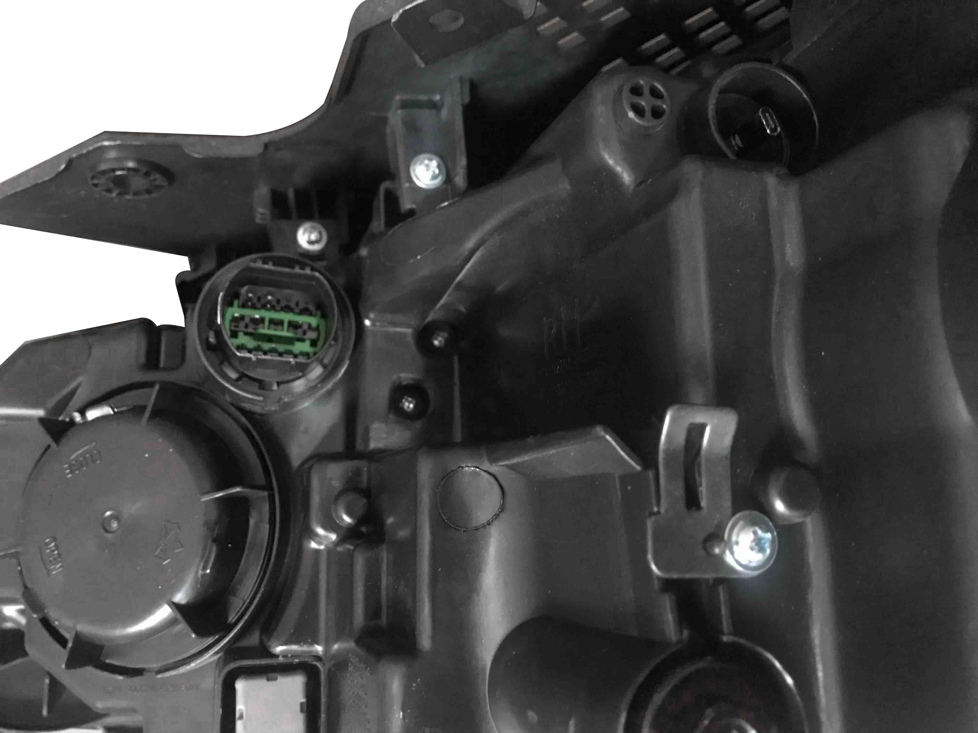 For 2019 2020 Kia Optima Headlight Assembly Halogen with LED Daytime Running Lamp Passenger Side