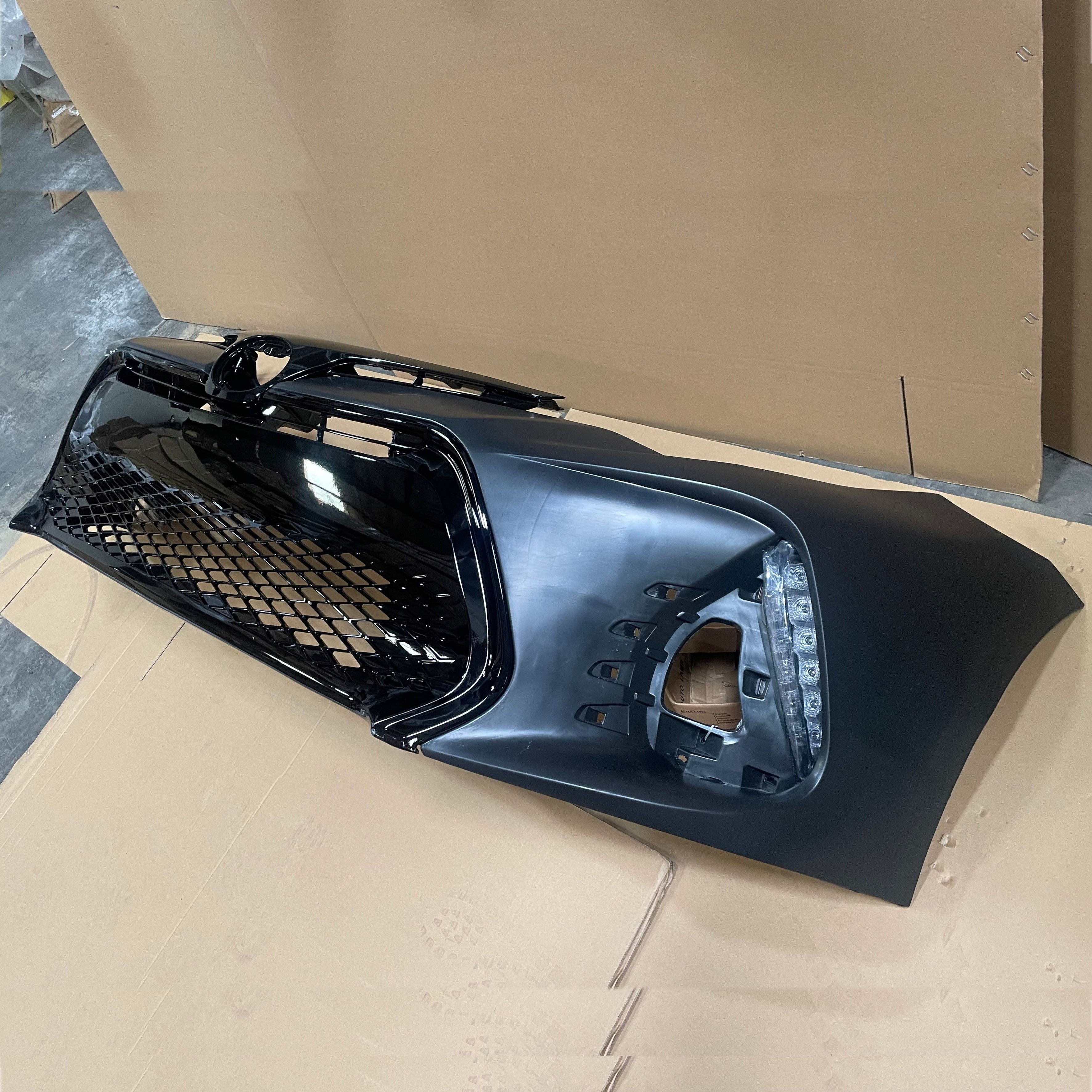 For 2017 2018 2019 Toyota Corolla SE XSE Front Bumper with Grille & Fog Assembly Set