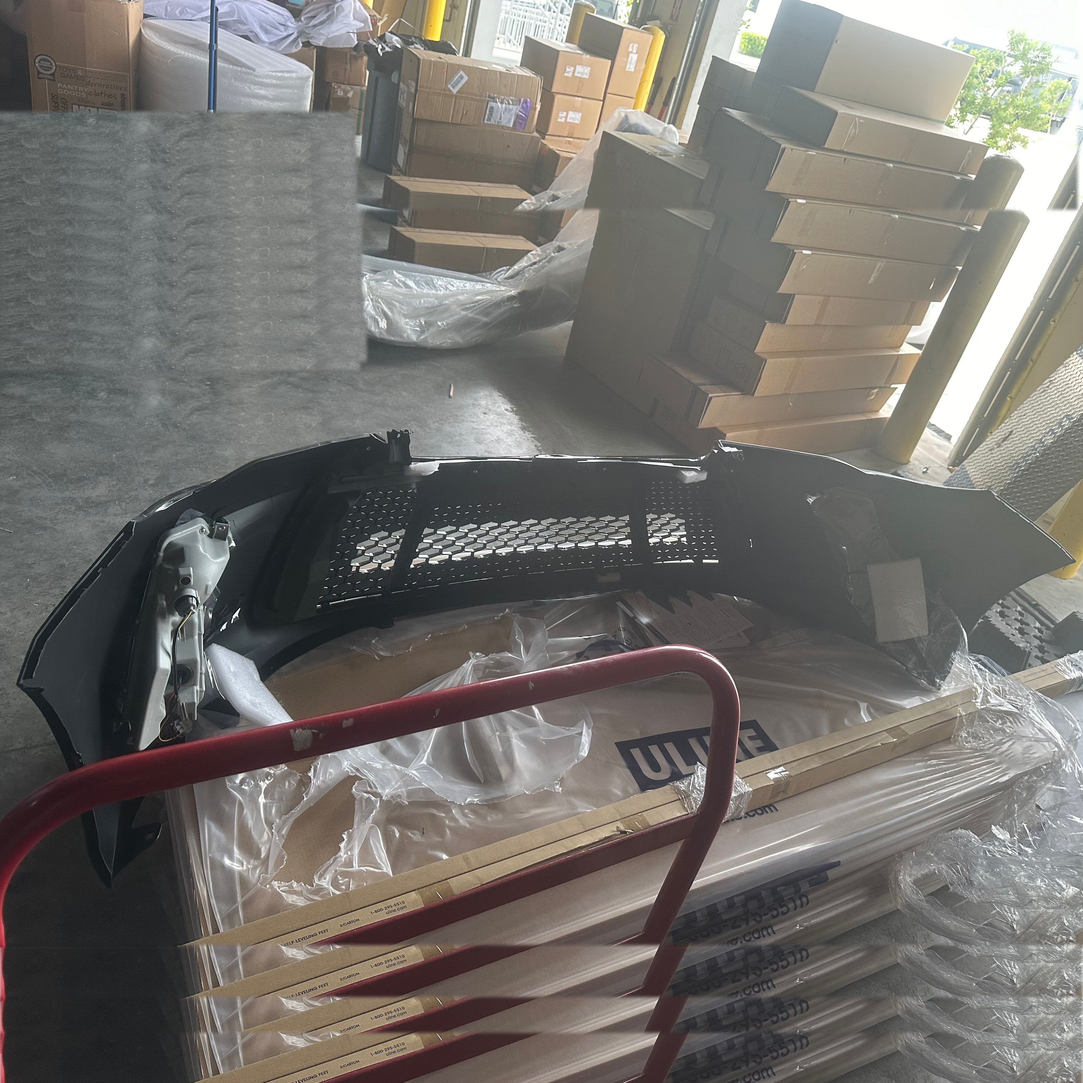 For 2015 2016 2017 Toyota Camry SE Front Bumper Grille with Fog Lights Assembly Set