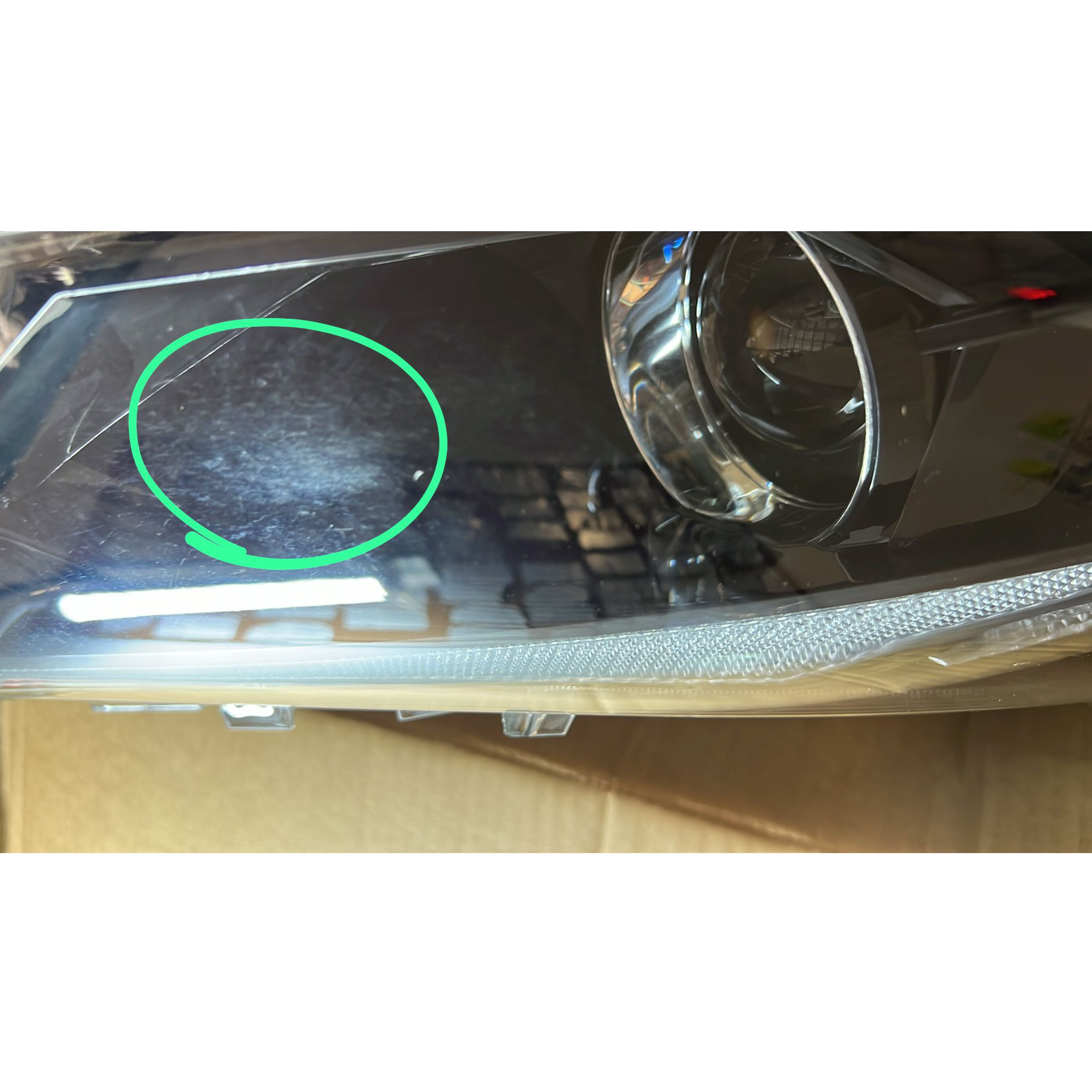 2021 2022 2023 Hyundai Elantra Headlight Assembly Halogen with LED Passenger Side Damaged