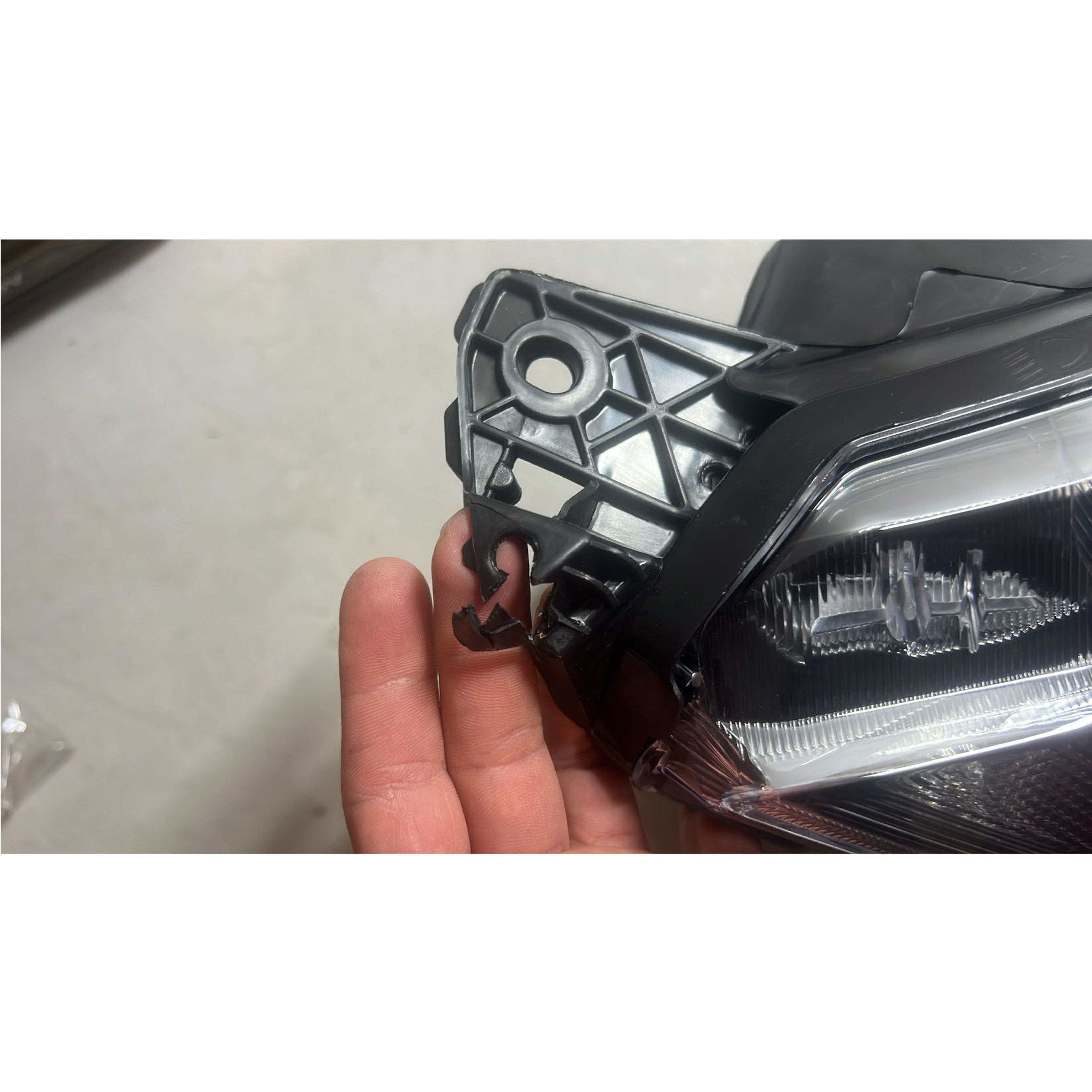 For 2016 2017 2018 2019 Honda Civic Touring Headlight Headlamp Assembly Full LED Right Passenger Side RH 33100TBAA11 Damaged