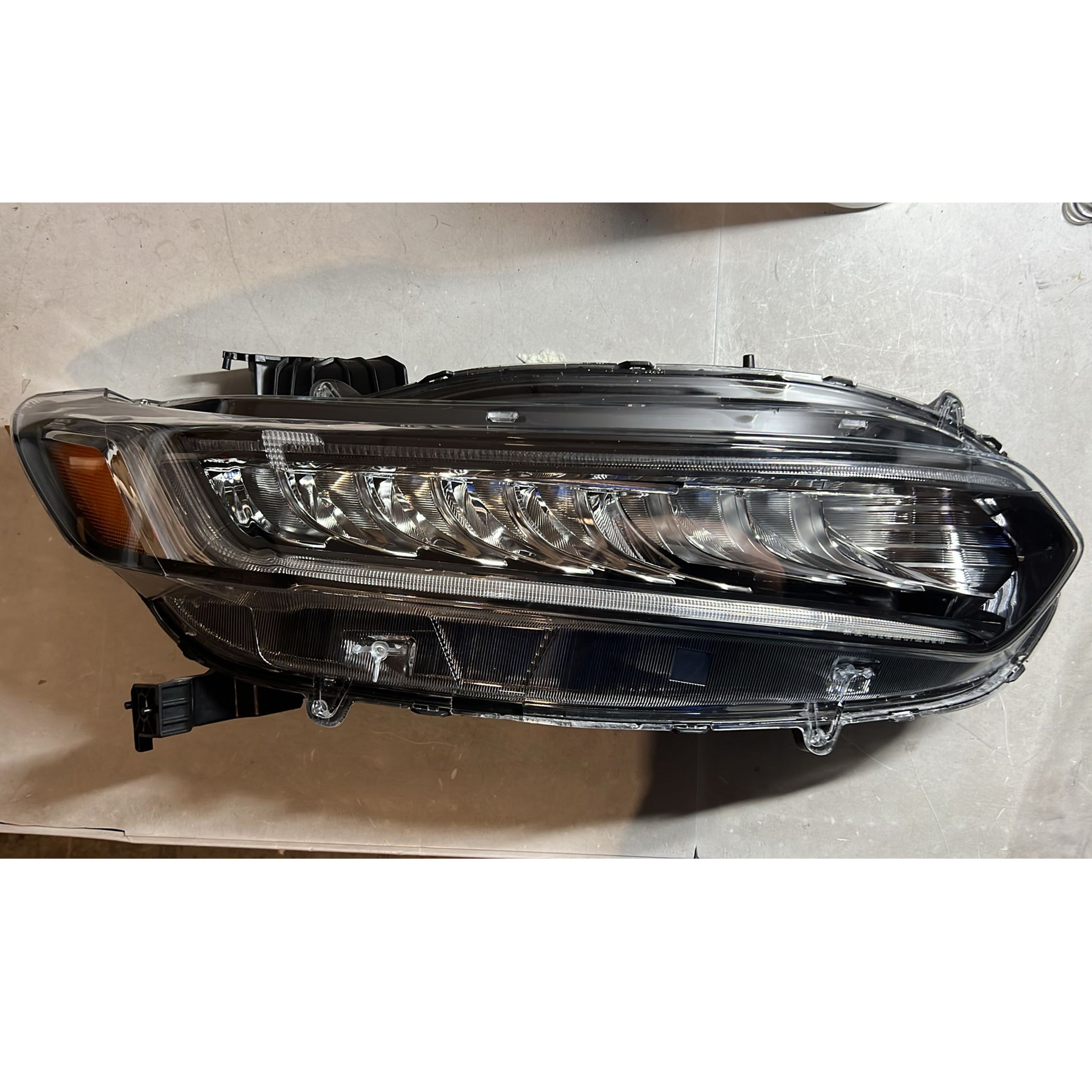 For 2018 2019 2020 2021 2022 Honda Accord Full LED Headlight Headlamp Chrome Assembly Right Passenger Side RH 33100TVAA11 Damaged