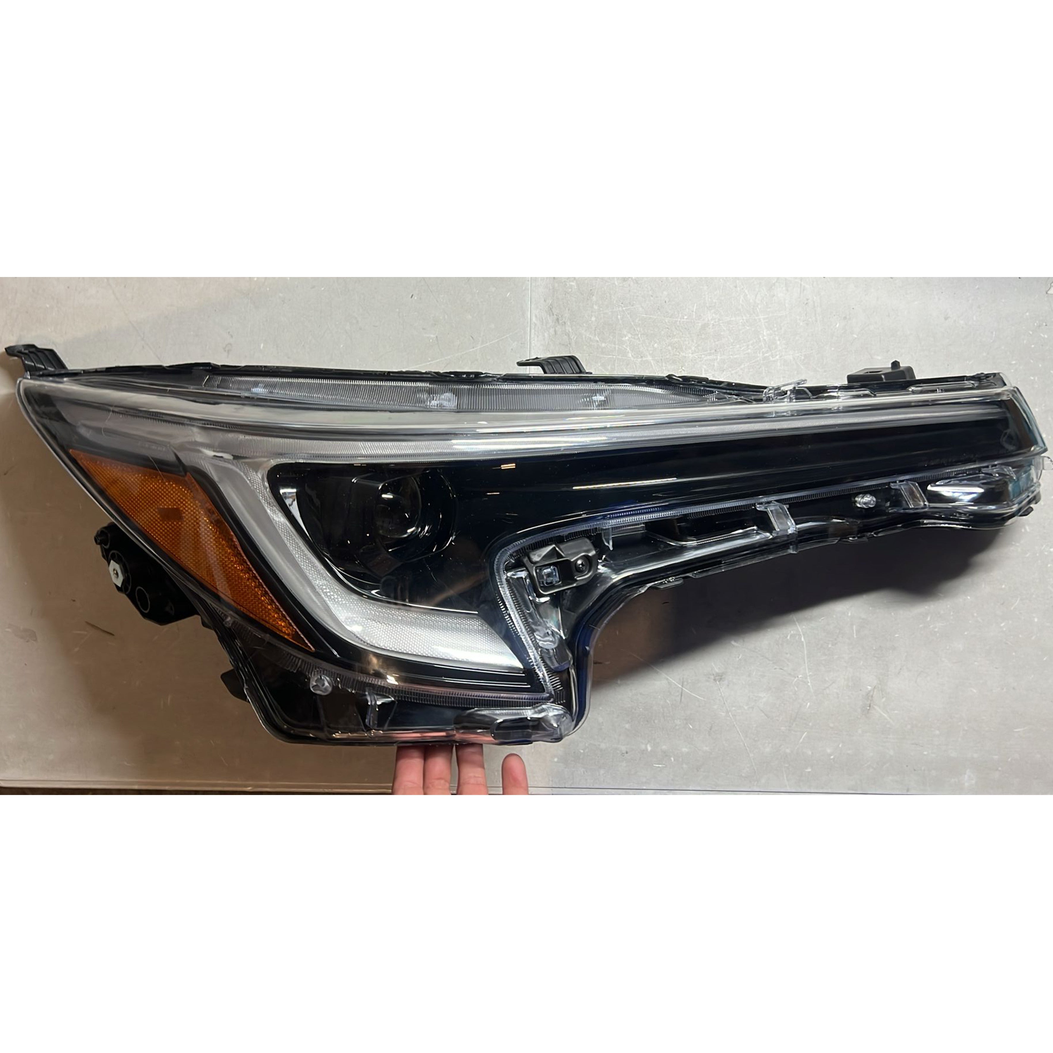 For 2023 2024 Toyota Corolla Hybrid SE XLE XSE Headlight Headlamp Factory Assembly Right Passenger Side RH 8111002T70 Damaged