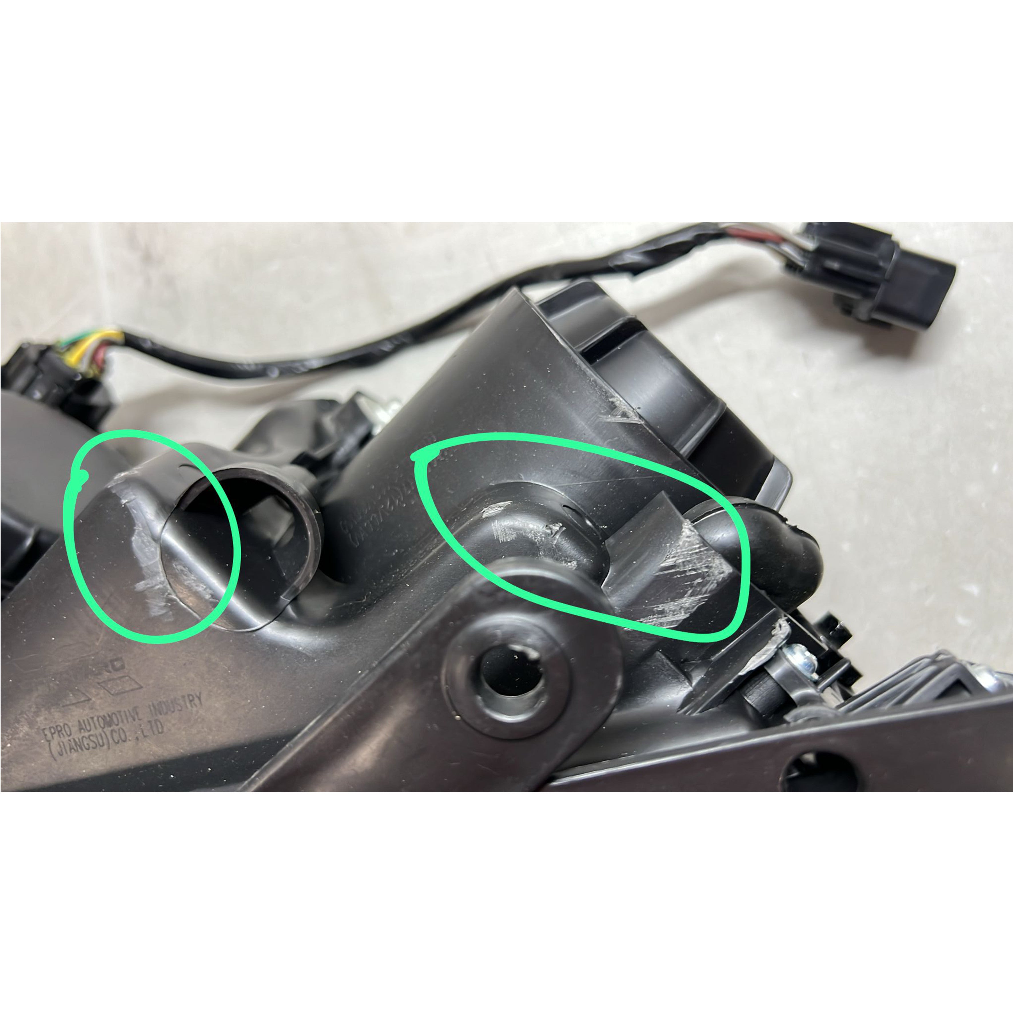 For 2014 2015 Kia Optima Headlight Assembly Halogen with Bulbs Driver Side LH Damaged