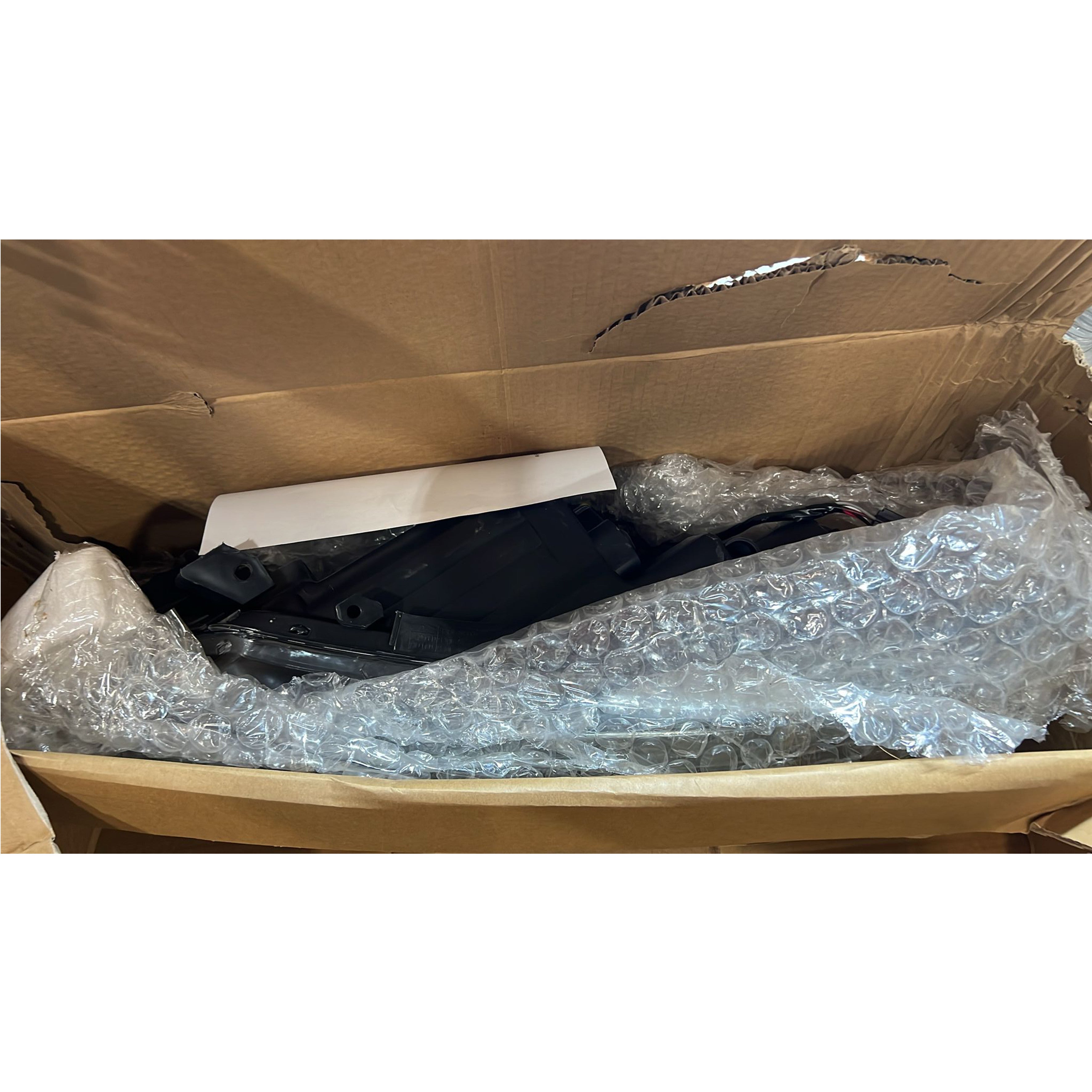 For 2014 2015 Kia Optima Headlight Assembly Halogen with Bulbs Driver Side LH Damaged