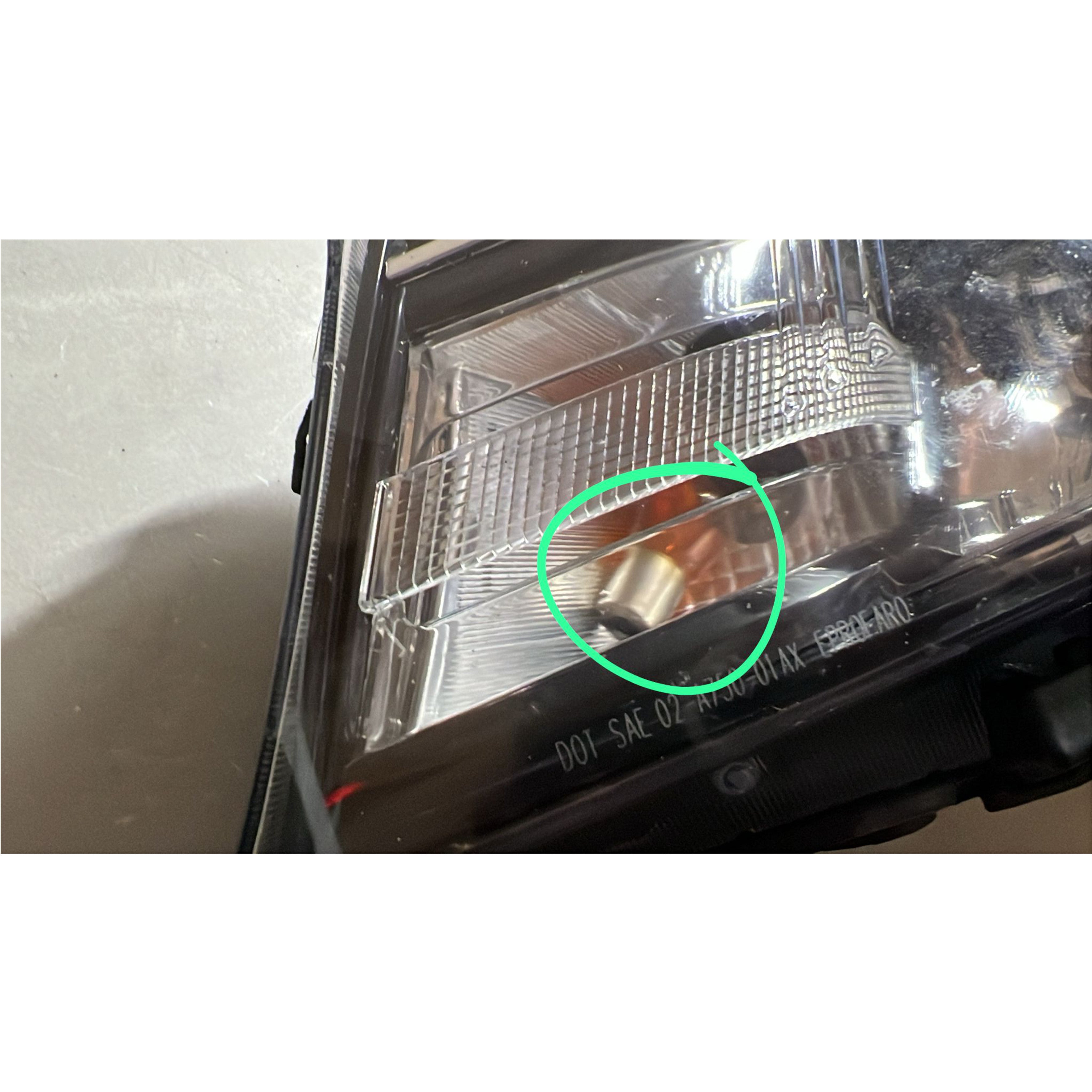 2017 2018 Kia Forte Forte5 Headlight Assembly with LED Driver Side Damaged