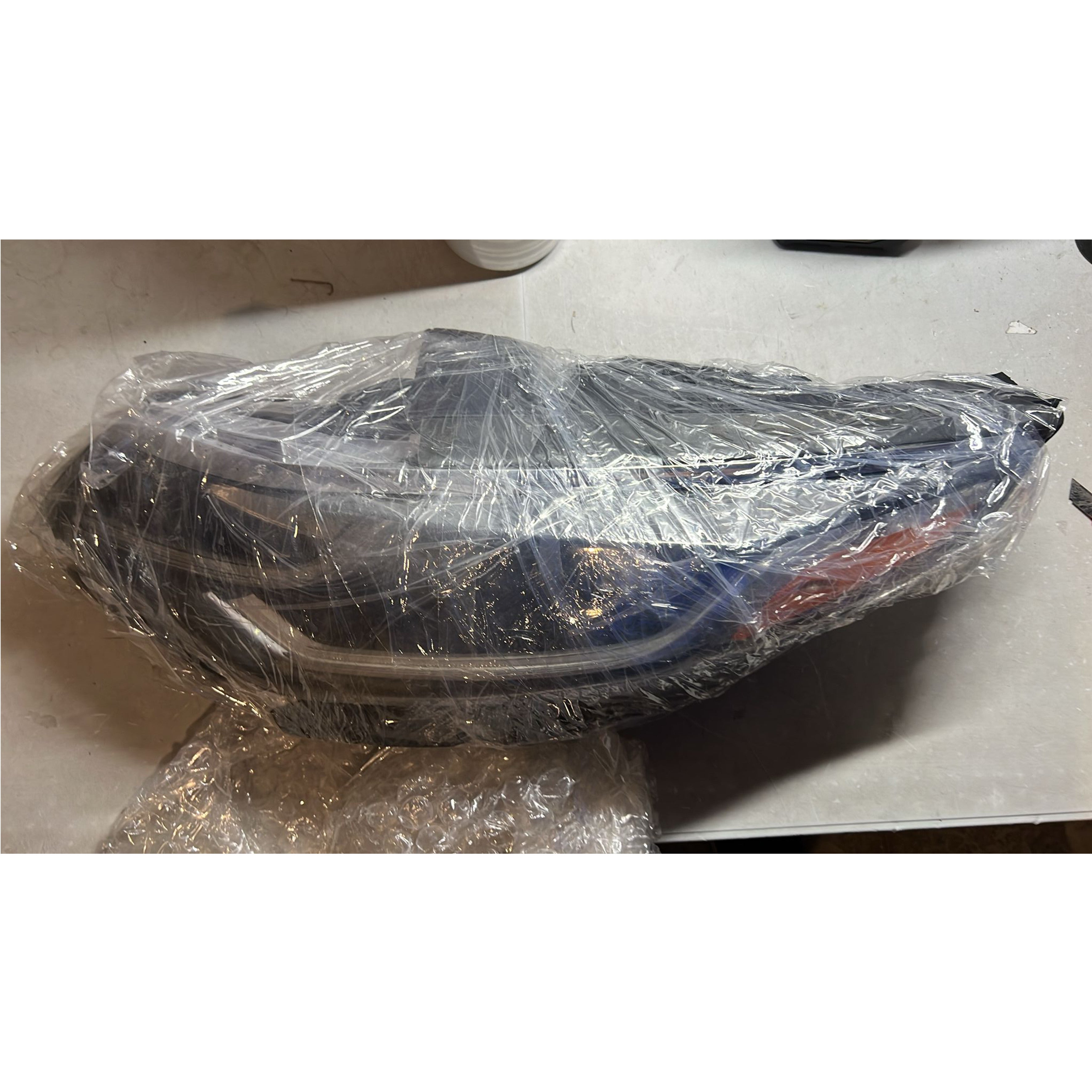 2019 2020 Kia Optima Headlight Assembly Halogen with LED Daytime Running Lamp Driver Side Damaged