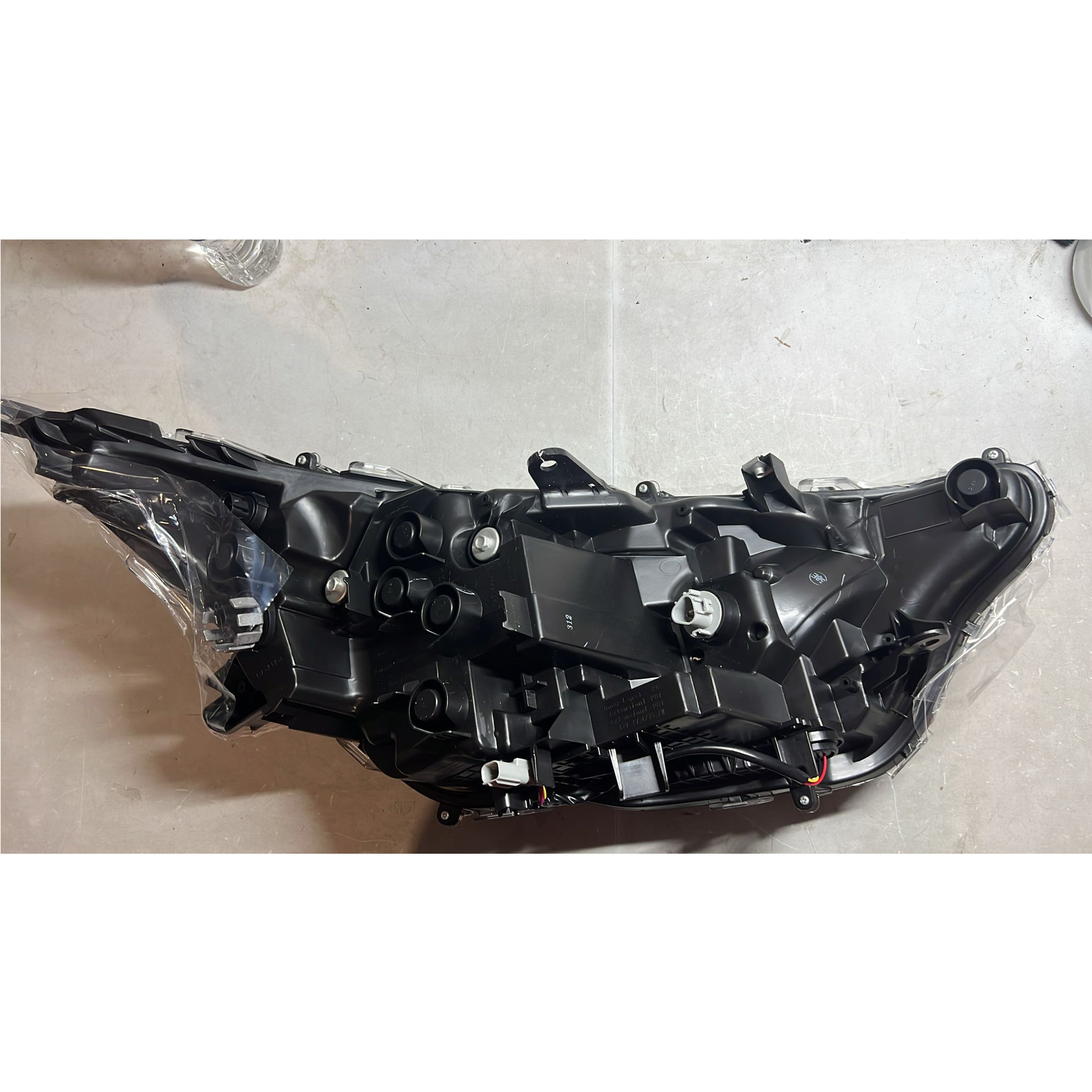 2022 2023 2024 Toyota RAV4 XLE Front LED Projector Headlight Assembly 811500R350 Left Driver Side Damaged