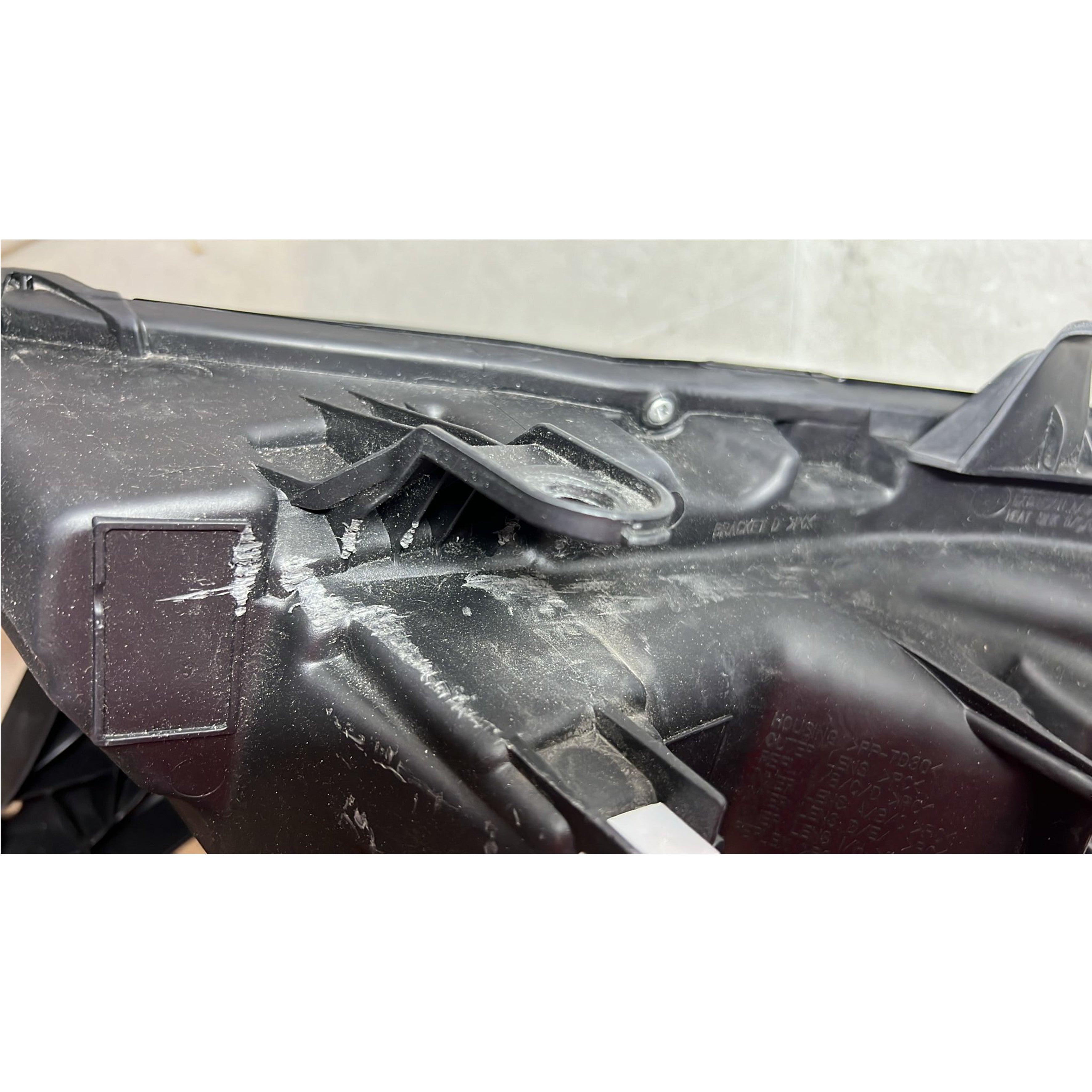 2020 2021 2022 2023 Toyota Tacoma Limited TRD Front Full LED Headlight Assembly Right Passenger Side Damaged