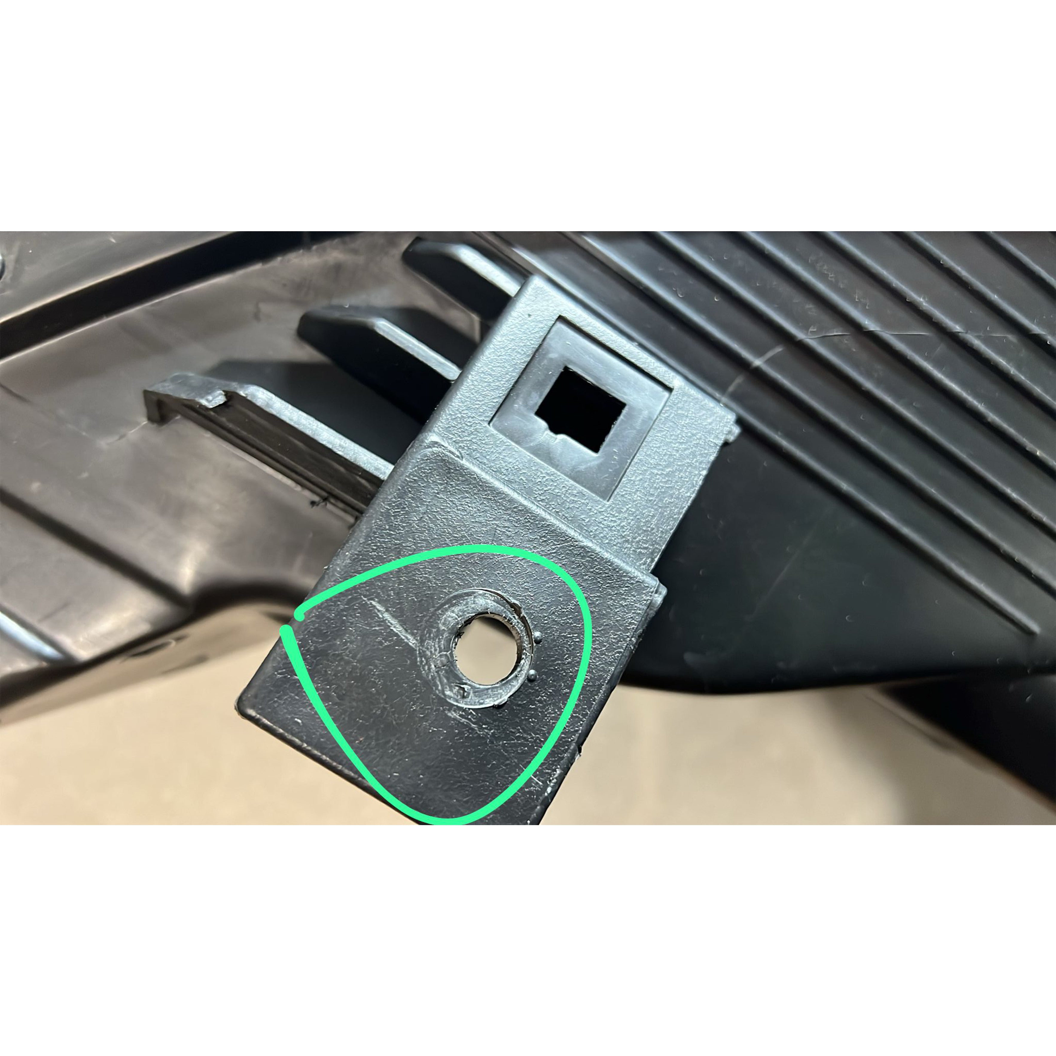 For 2018 2022 Hyundai Accent SE SEL Halogen Headlight Assembly Passenger Right Damaged