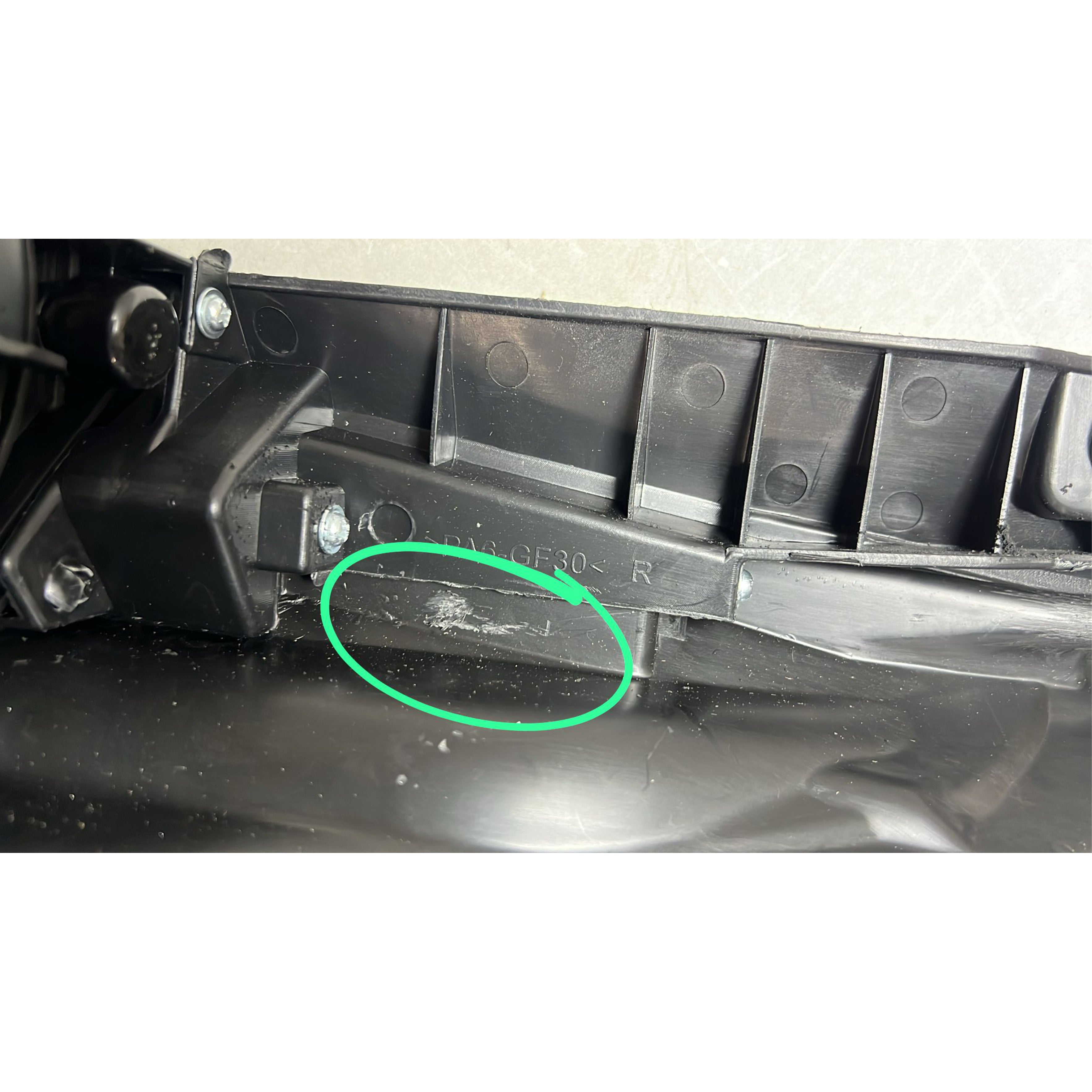 For 2018 2022 Hyundai Accent SE SEL Halogen Headlight Assembly Passenger Right Damaged