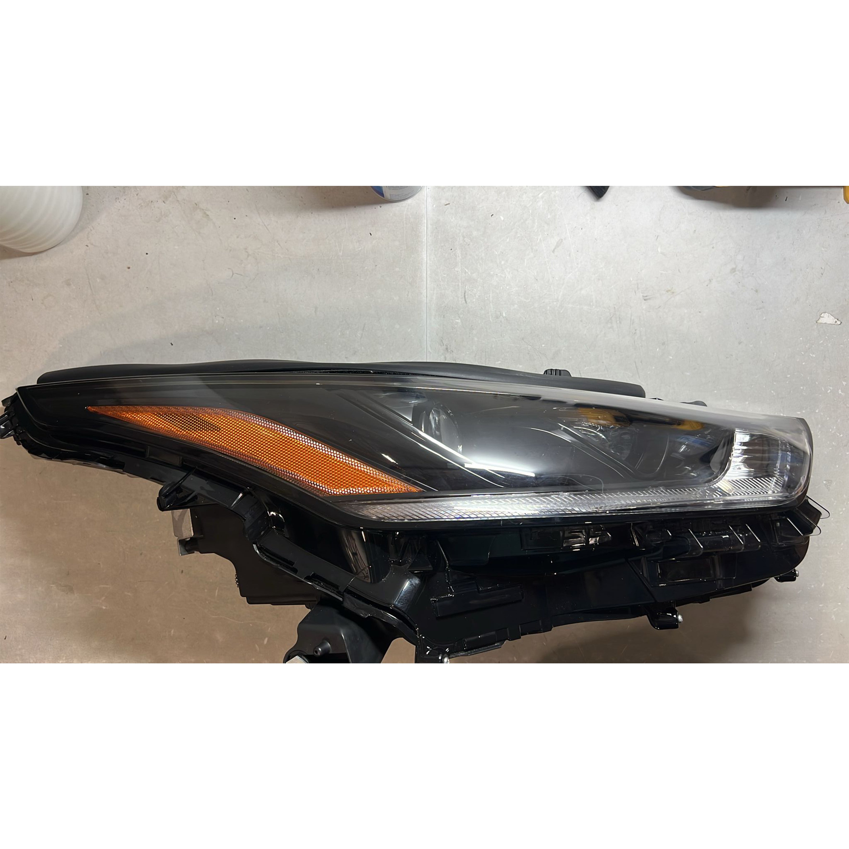 For 2020 2021 2022 Toyota Highlander LED Projector Headlight Headlamp Assembly Right Passenger Side RH TO2503303 Damaged