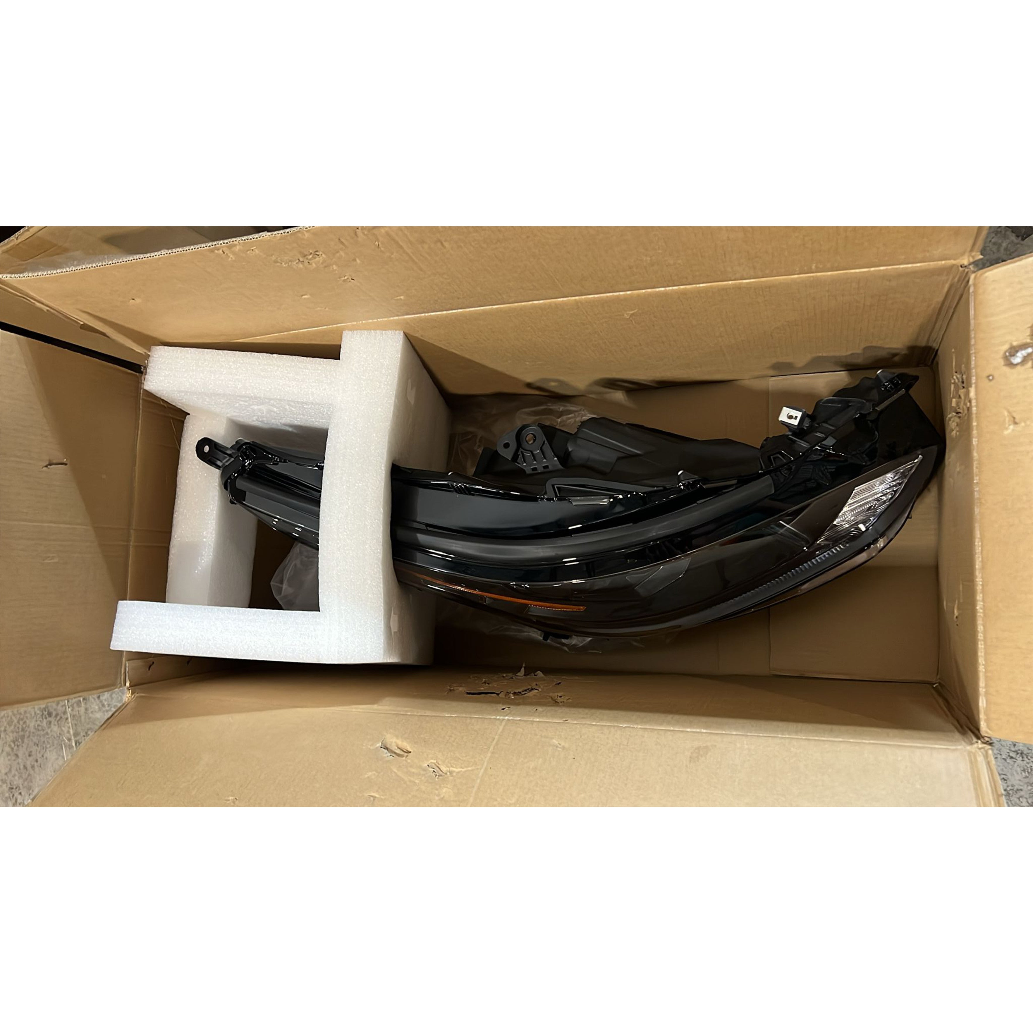 For 2020 2021 2022 Toyota Highlander LED Projector Headlight Headlamp Assembly Right Passenger Side RH TO2503303 Damaged