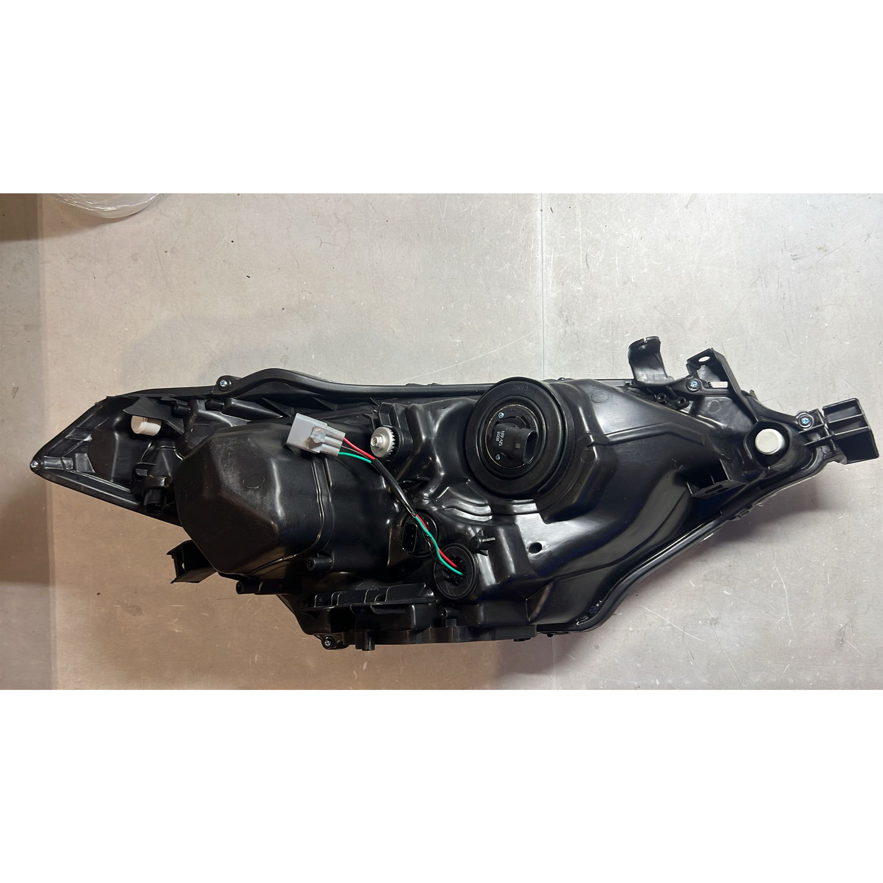 <p>For 2014 2015 2016 Toyota Corolla LED Headlight Assembly Driver Side LH TO2502216 Damaged</p>