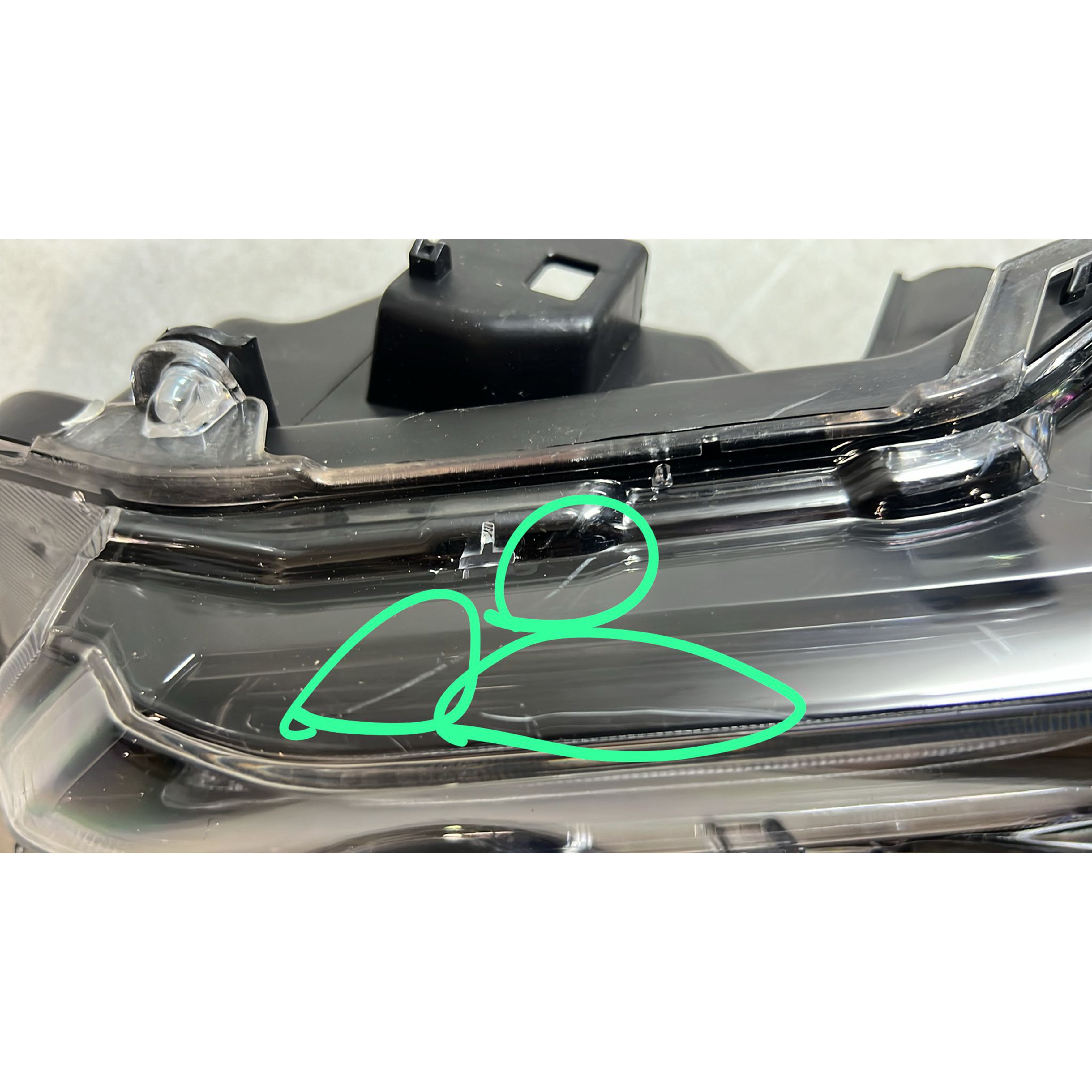 <p>2020 2021 2022 Toyota Corolla SE XLE XSE Headlight Assembly with LED Daytime Running Lamp Driver Side Damaged</p>