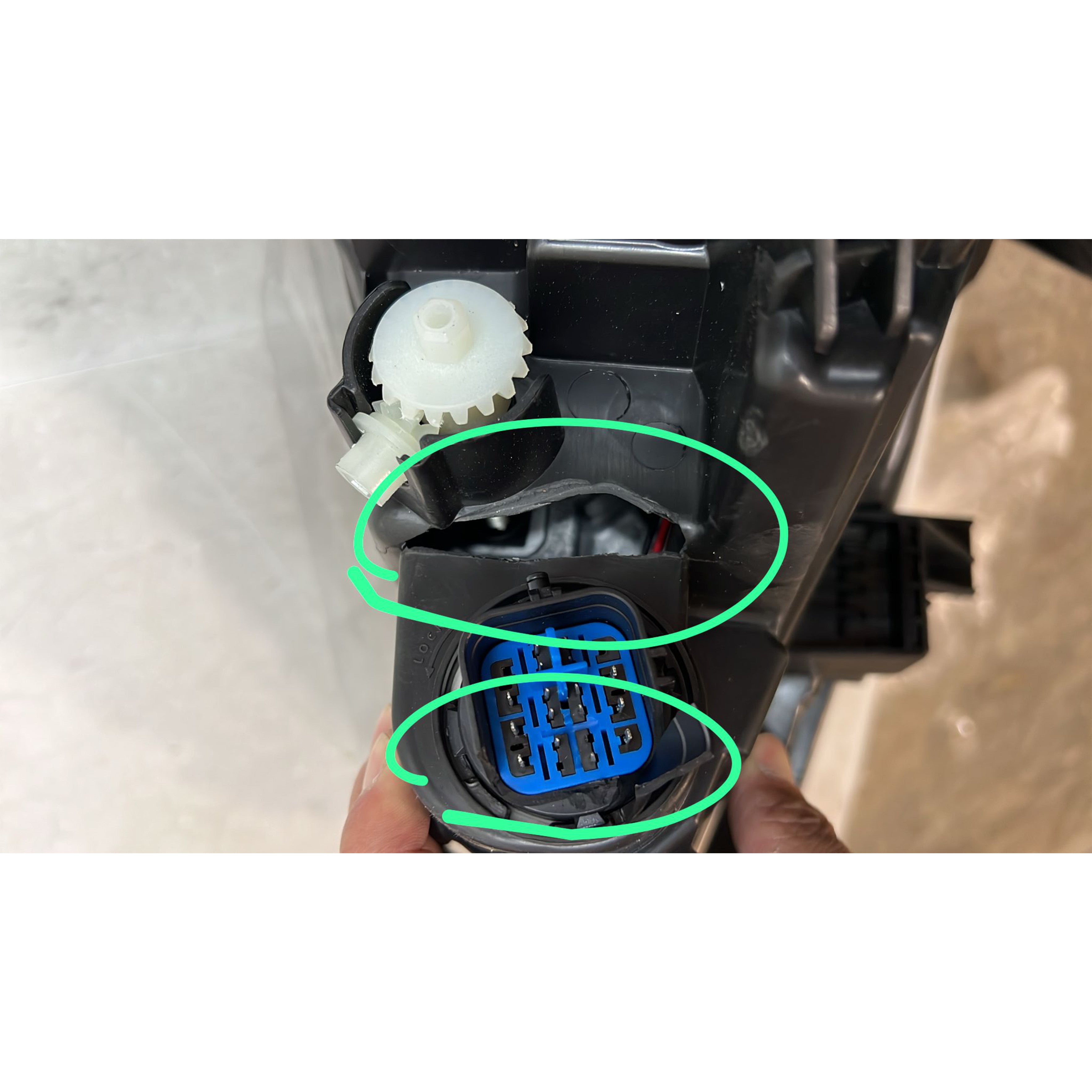 2020 2021 2022 Hyundai Sonata Front LED Headlight Assembly Passenger Side Damaged