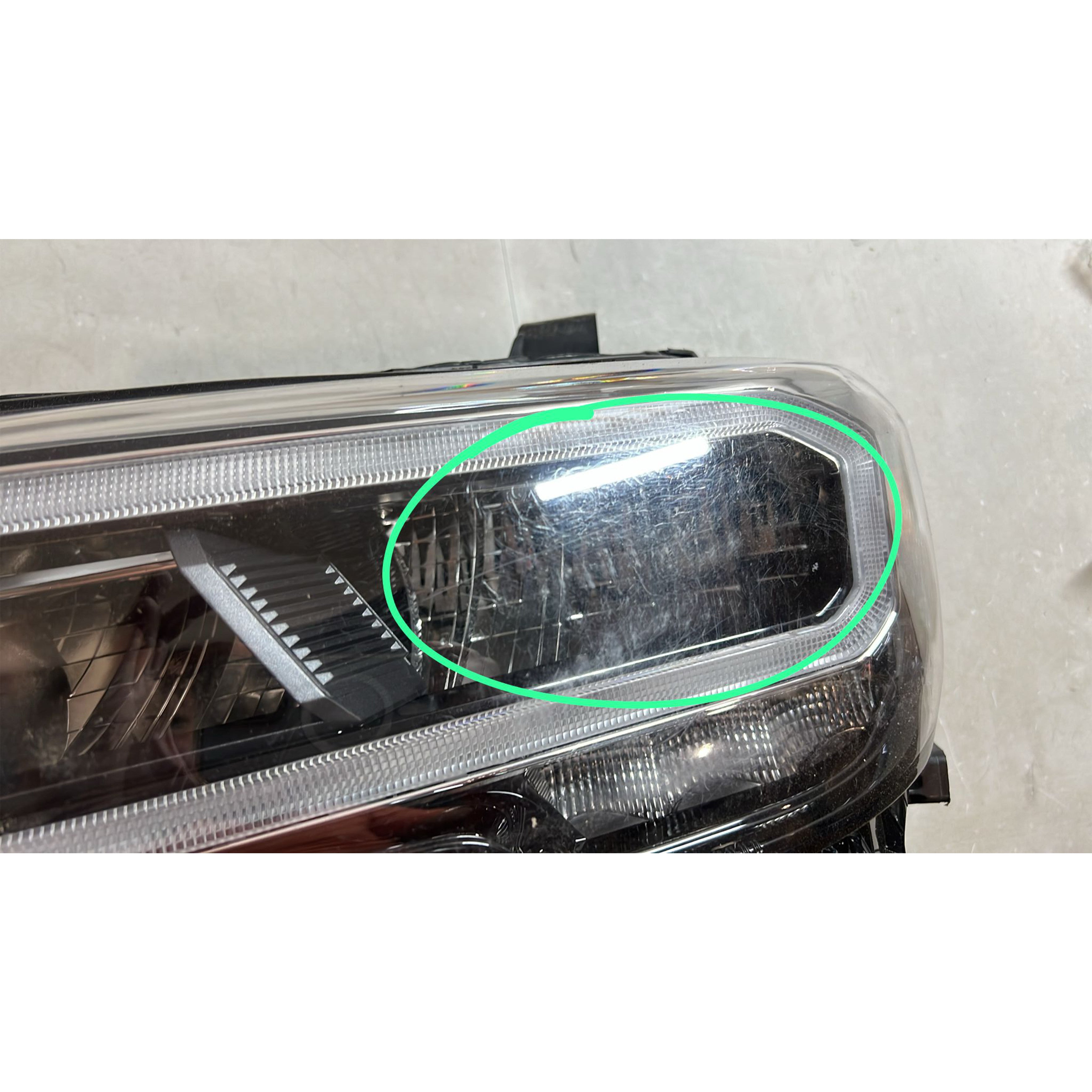 2020 2021 2022 2023 Toyota Tacoma Limited TRD Front Full LED Headlight Assembly Left Driver Side Damaged