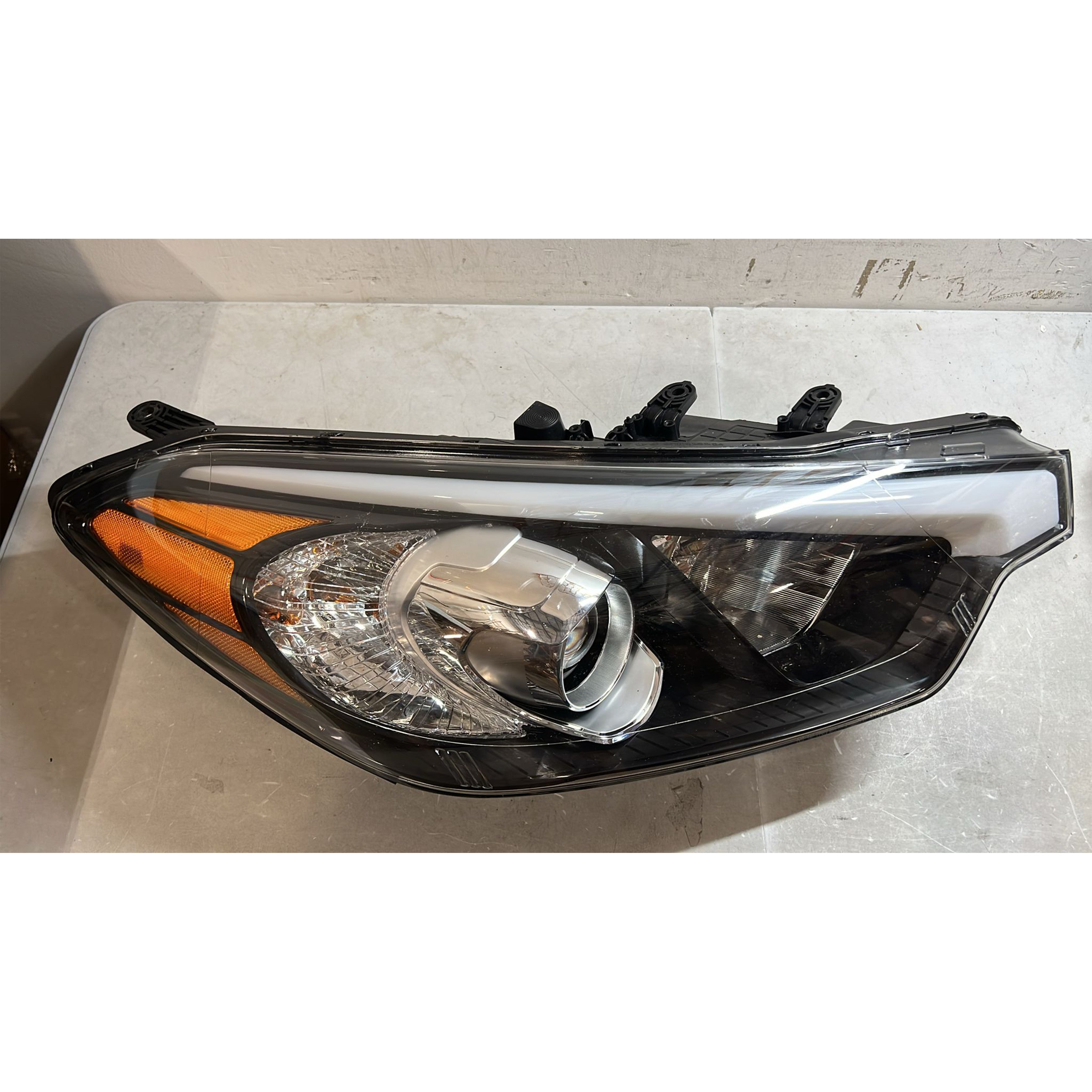 For 2014 2015 2016 Kia Forte LX EX & Koup SX Passenger Right Headlight Assembly Damaged