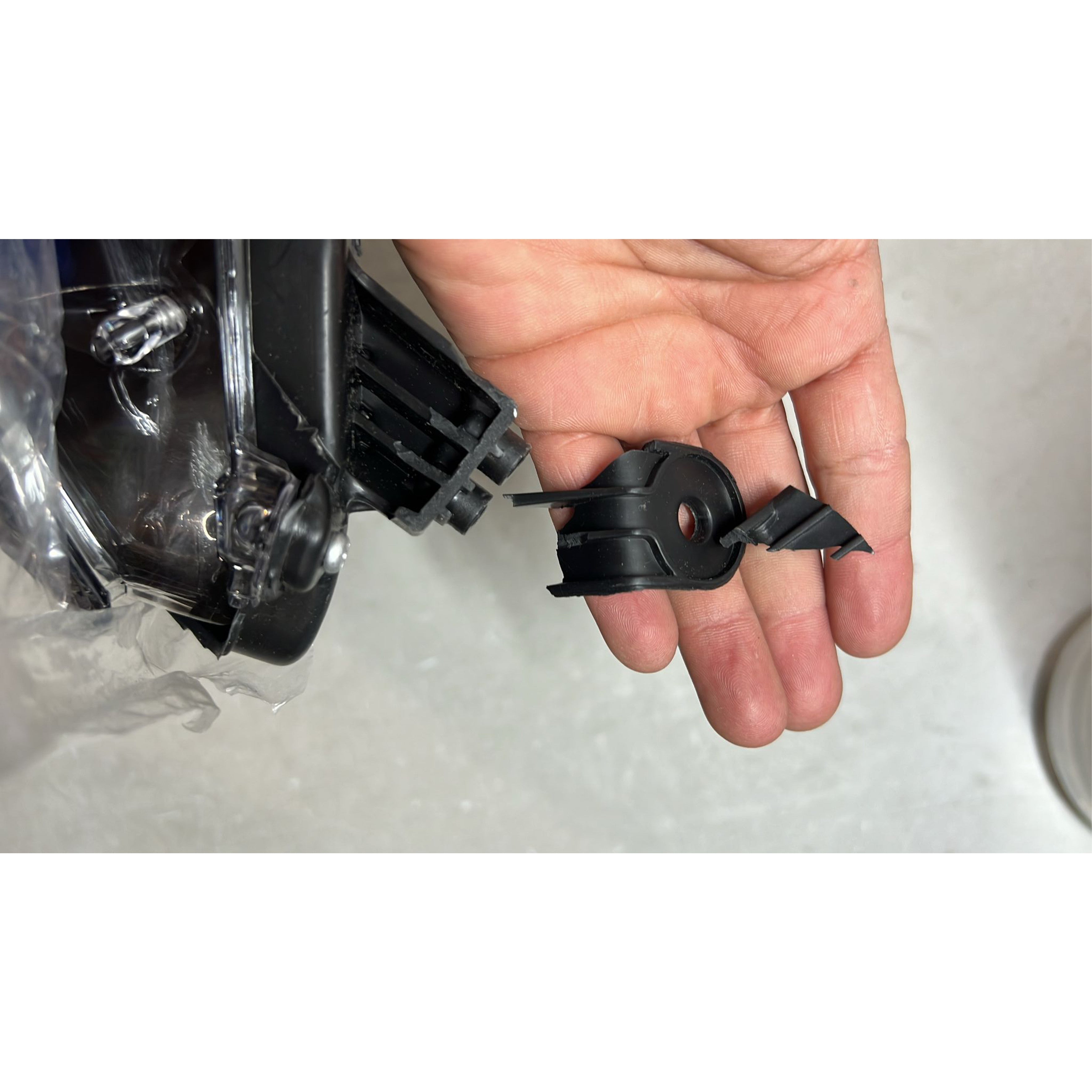 2022 2023 Toyota Corolla Cross L LE Front LED Headlight Lamp Assembly Left Driver Side Damaged