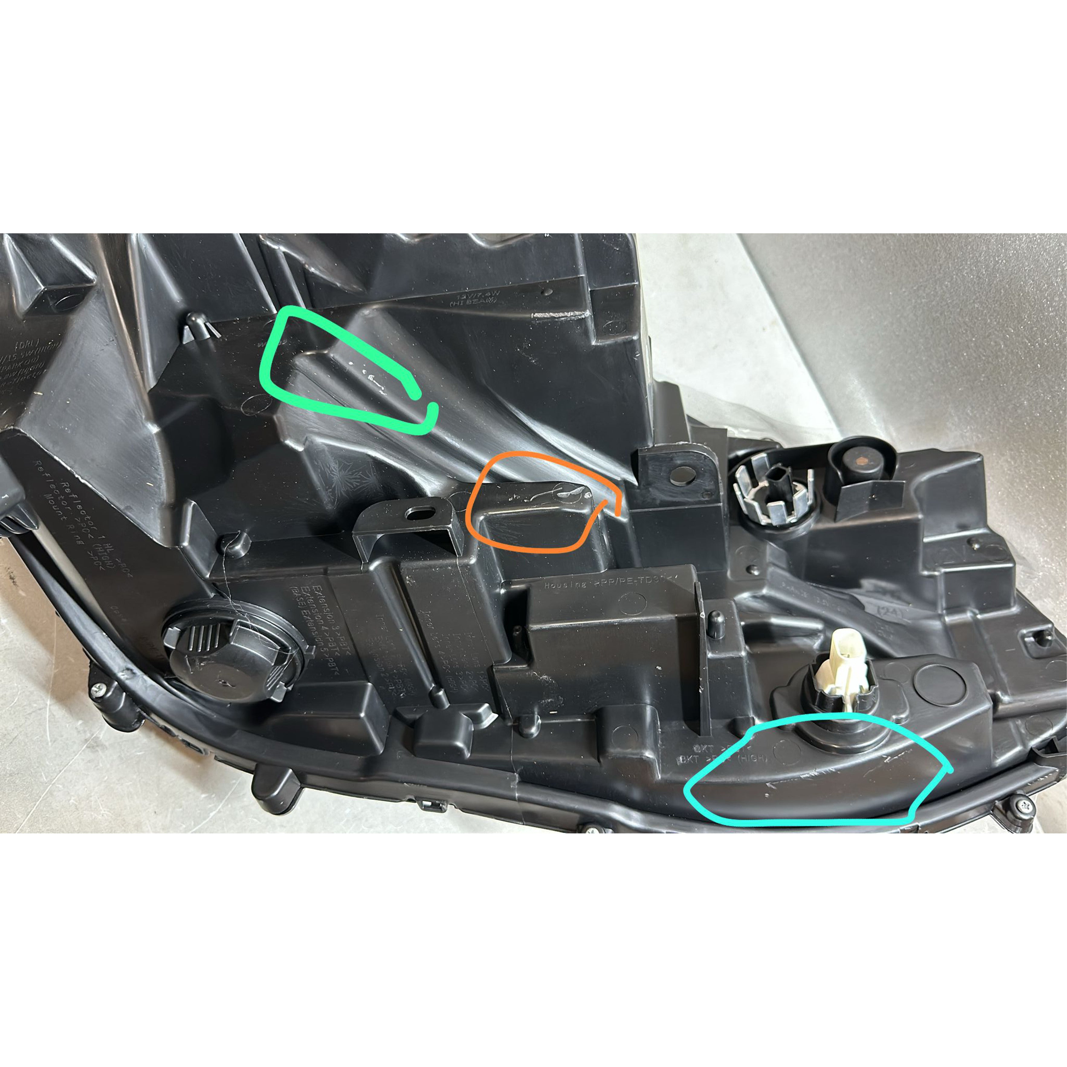 For 2021 2022 2023 Toyota Sienna LE XLE Headlight Headlamp Factory Assembly No DRL Black Left Driver Side LH 8115008100 Damaged