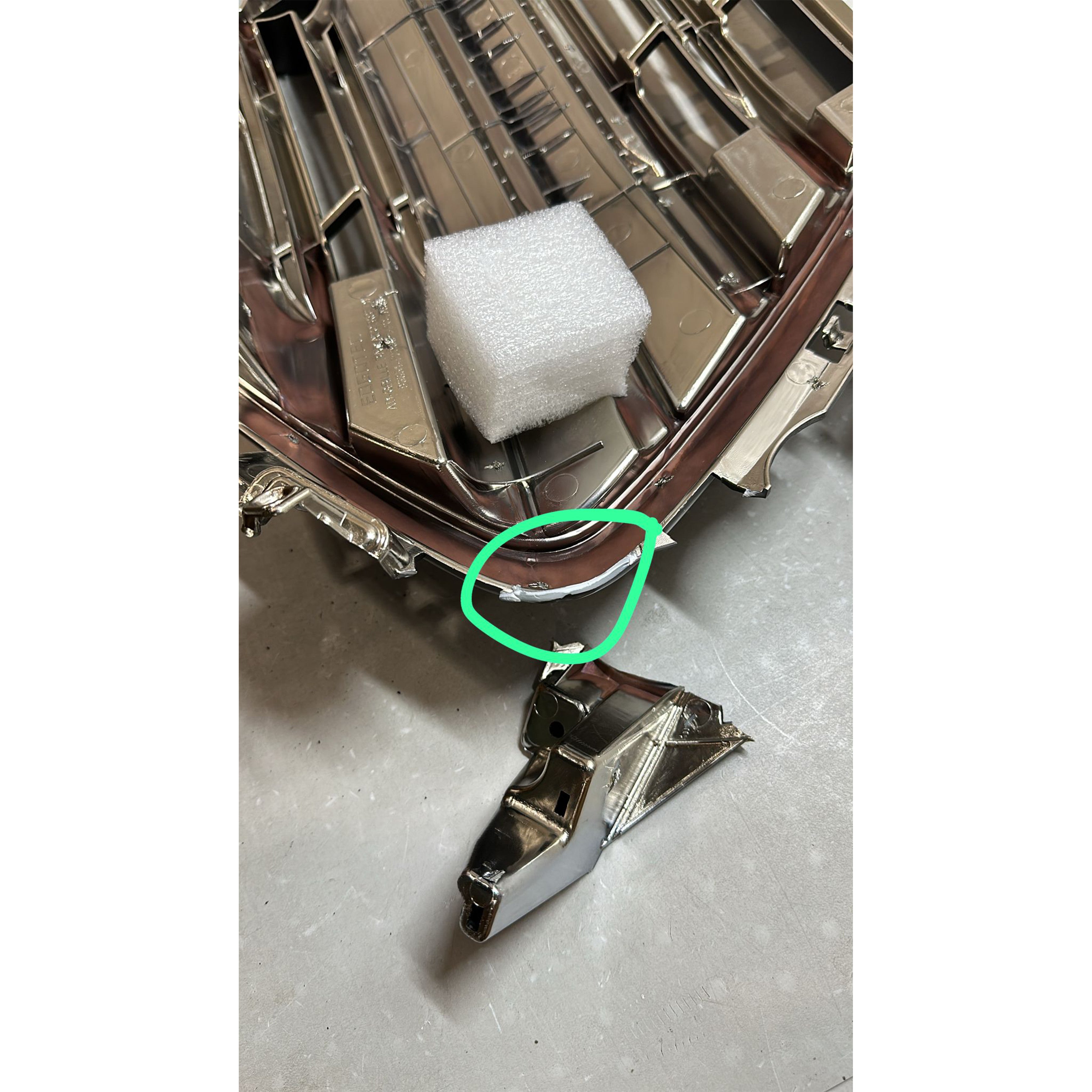 For 2017 2018 Hyundai Elantra Front Upper Bumper Grille Replacement Chrome Trim Damaged