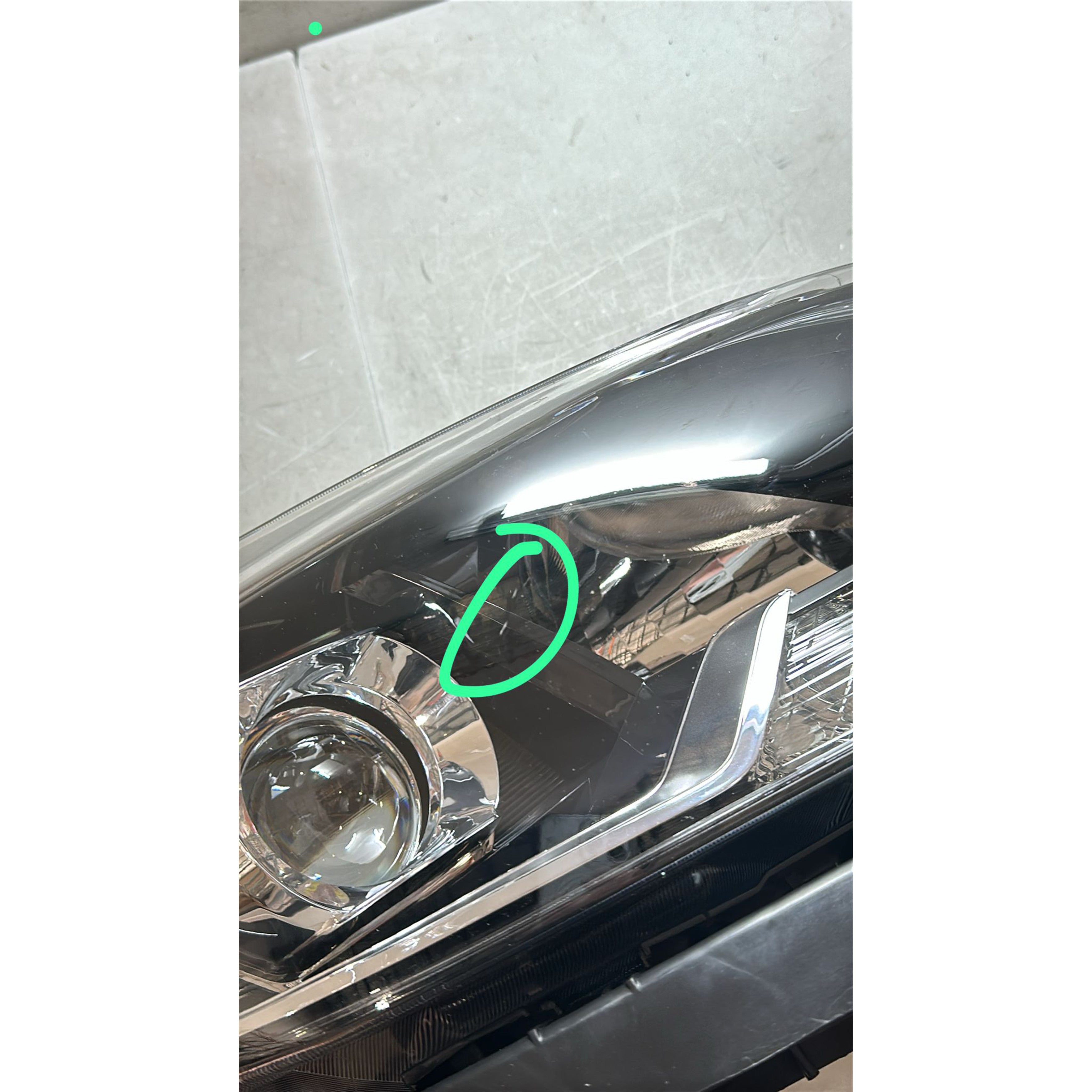 2016 2017 2018 2019 Nissan Sentra Front Headlight Assembly LED Projector Passenger Side Damaged