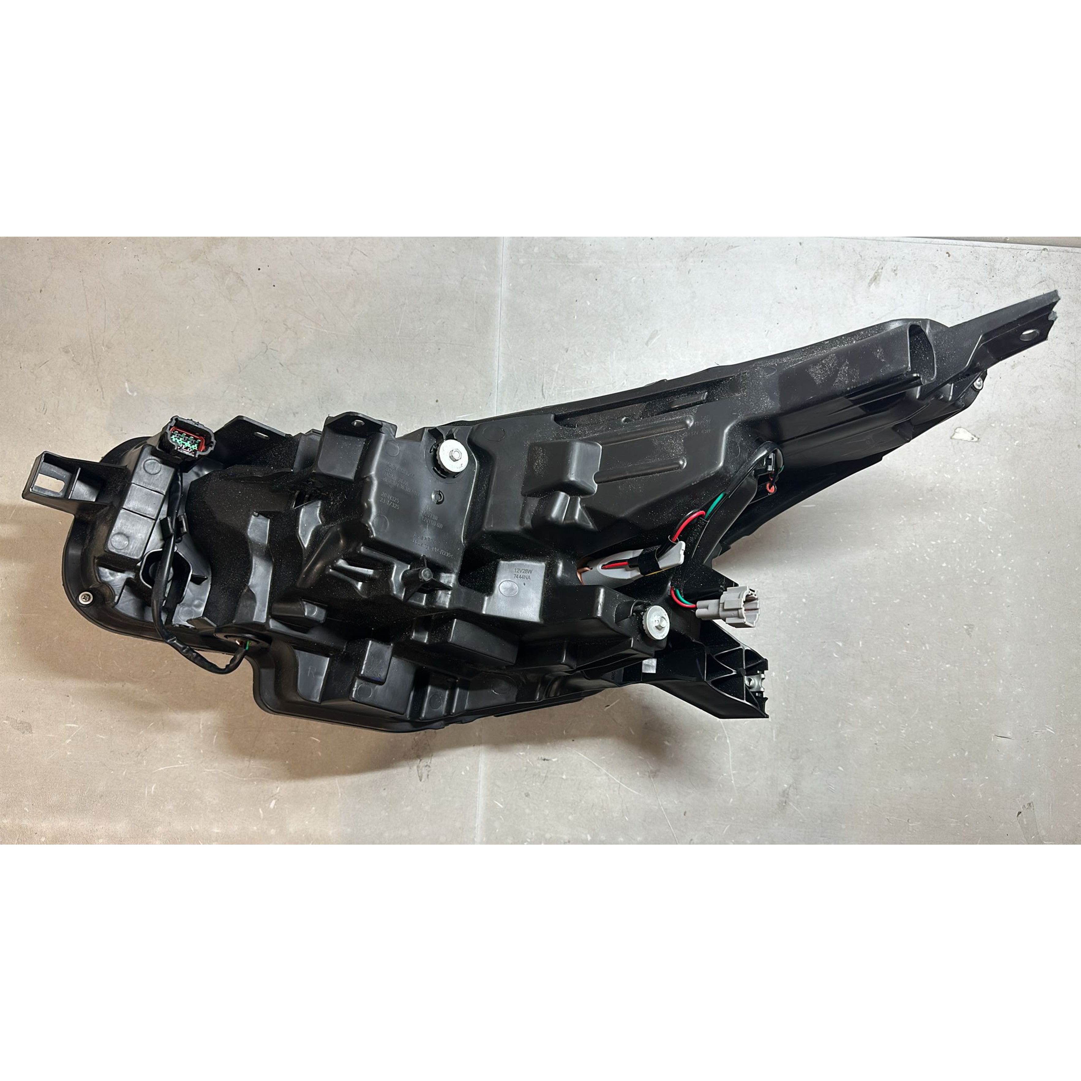 For 2022 2023 2024 Nissan Versa Headlight Headlamp LED Assembly Right Passenger Side RH 260105EE2A Damaged