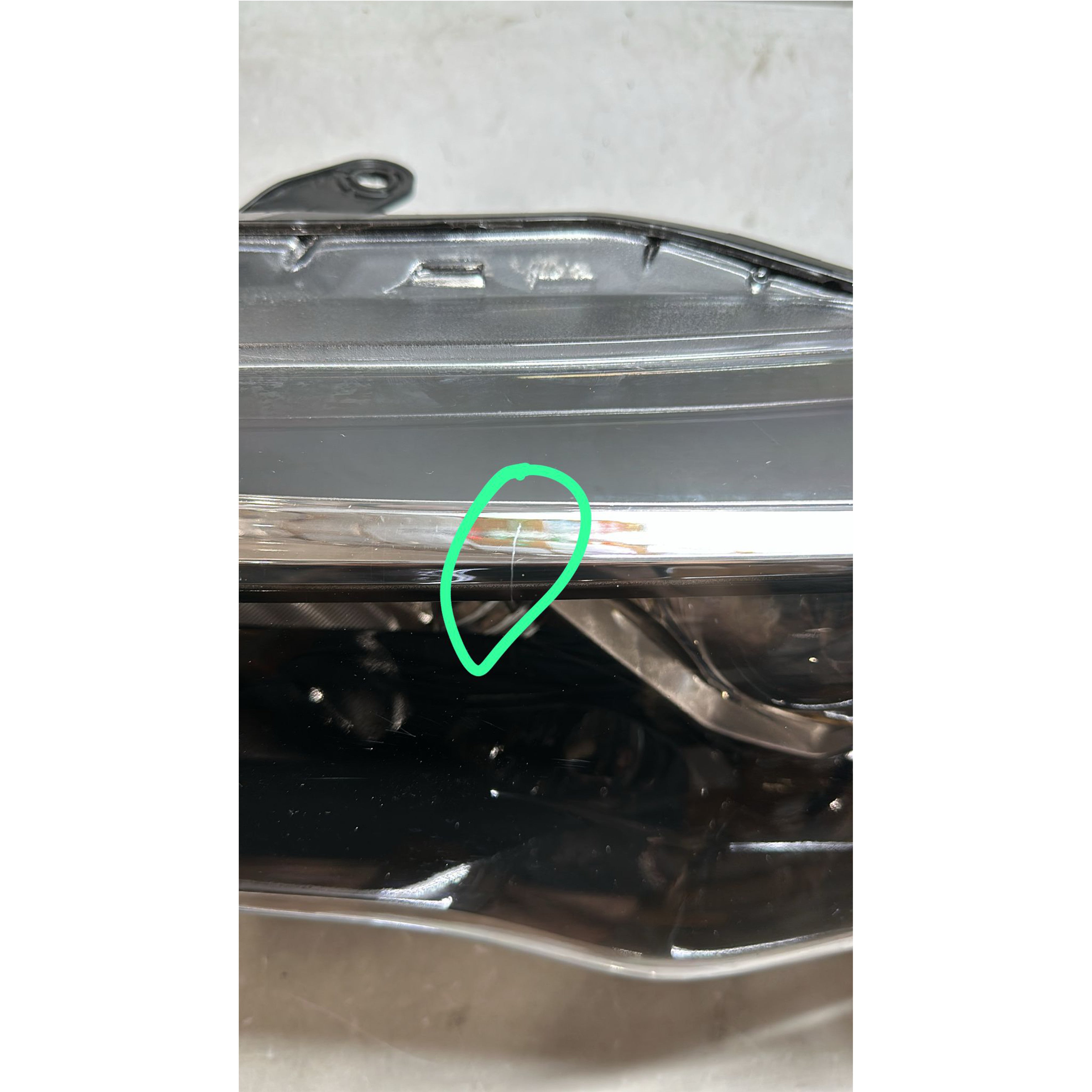 2014 2015 2016 2017 2018 2019 2020 2021 Toyota 4Runner Headlight Assembly Halogen Chrome Housing Driver Side Damaged