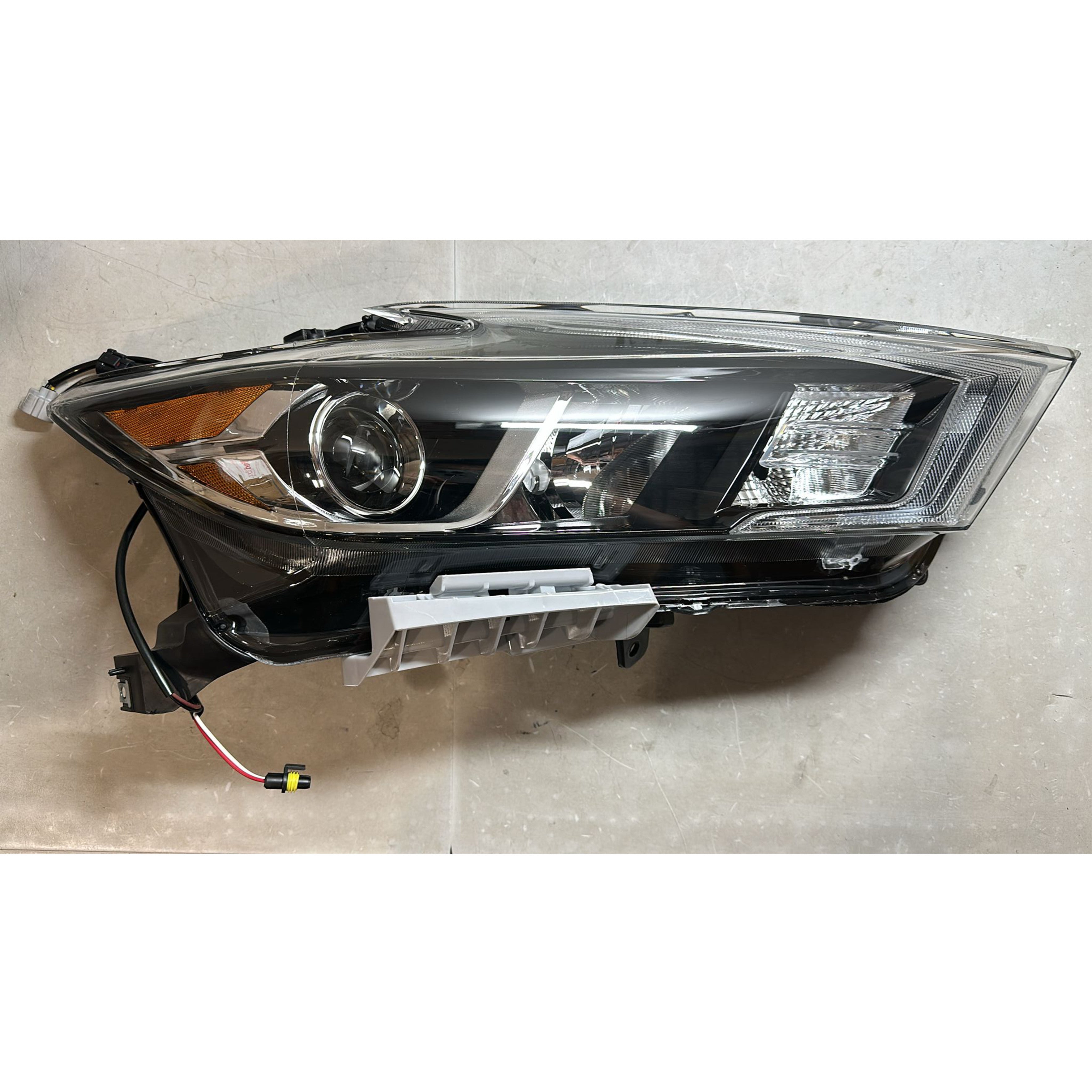 For 2016 2017 2018 Nissan Maxima Halogen Headlight Headlamp Assembly S SV SL Left Driver Side LH 260604RF0B Damaged