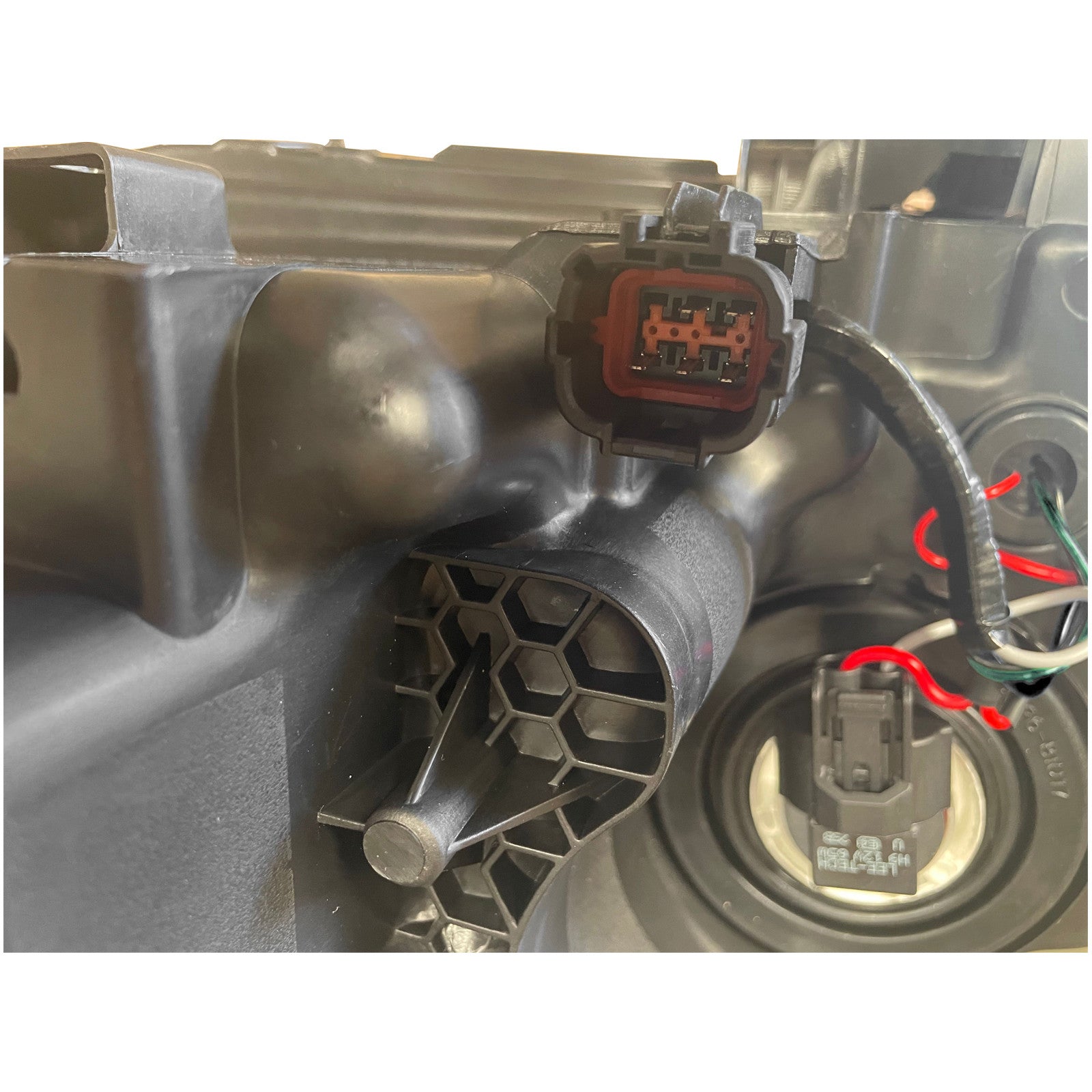 For 2020 2021 2022 Nissan Rogue Sport Headlight Assembly Halogen with LED Projector Driver Side Damaged