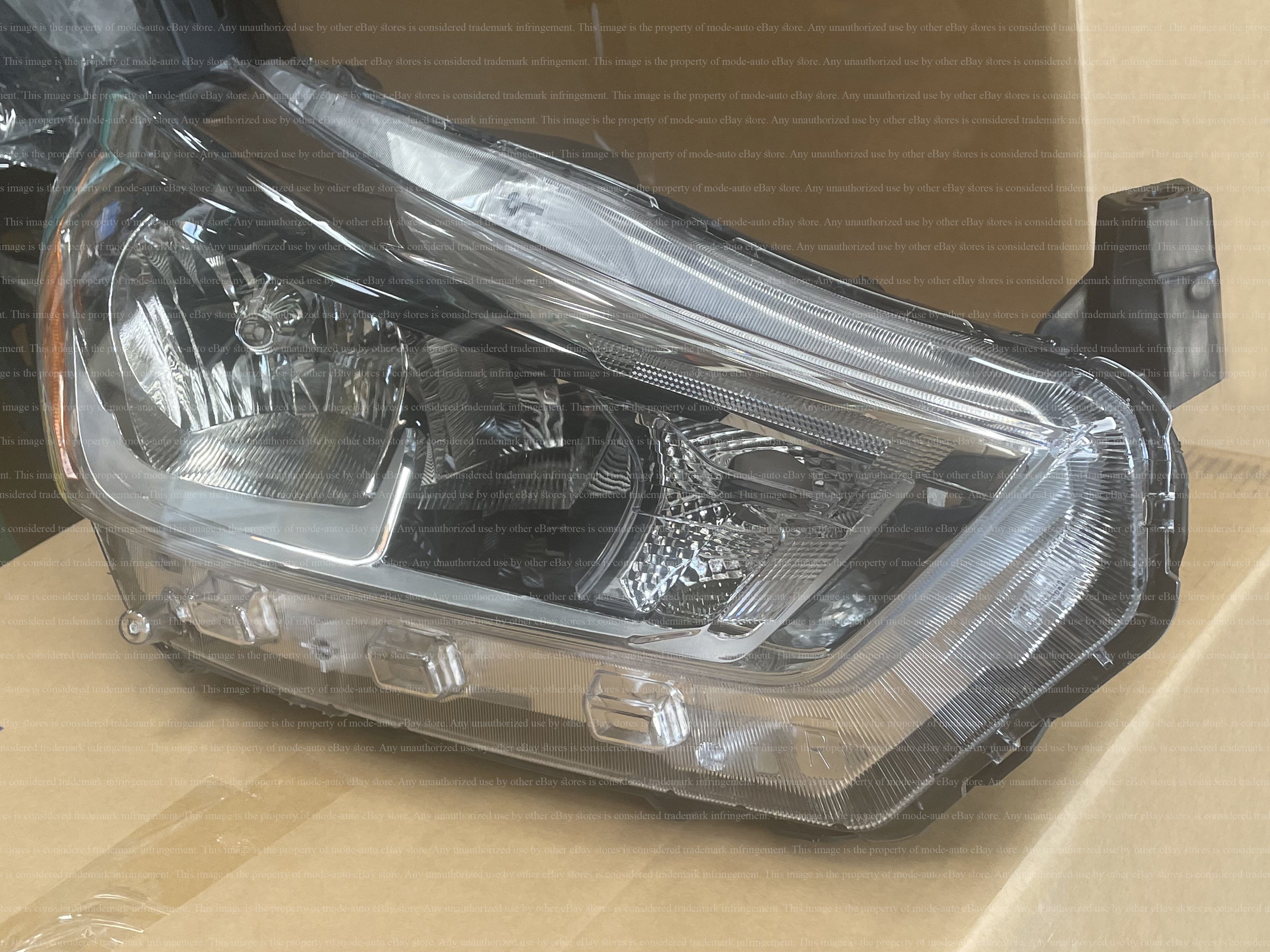 For 2018 2019 2020 Nissan Kicks Headlight Headlamp Assembly Replacement Right Passenger Side Damaged